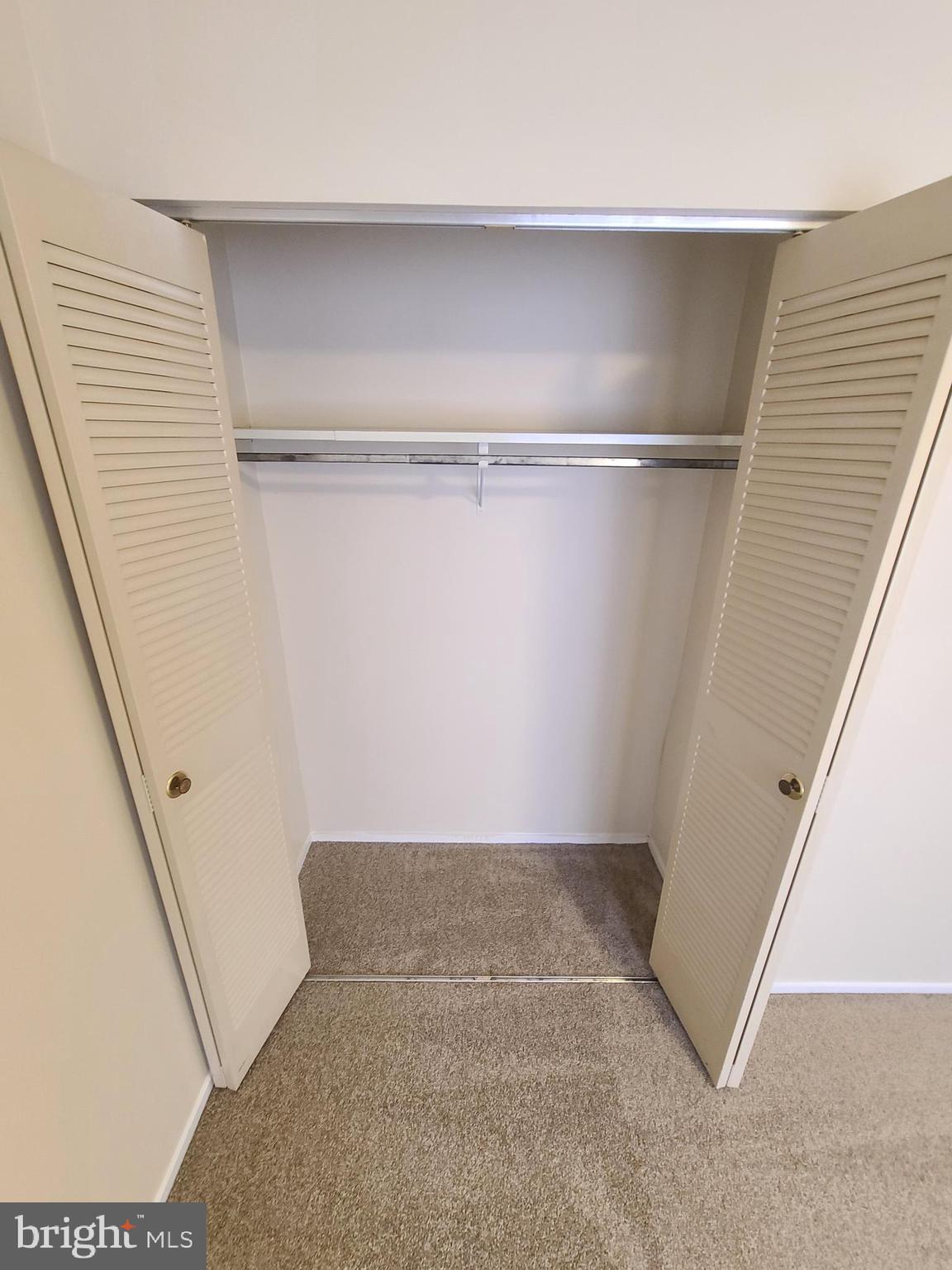DORSEYS REGARD - Residential Lease