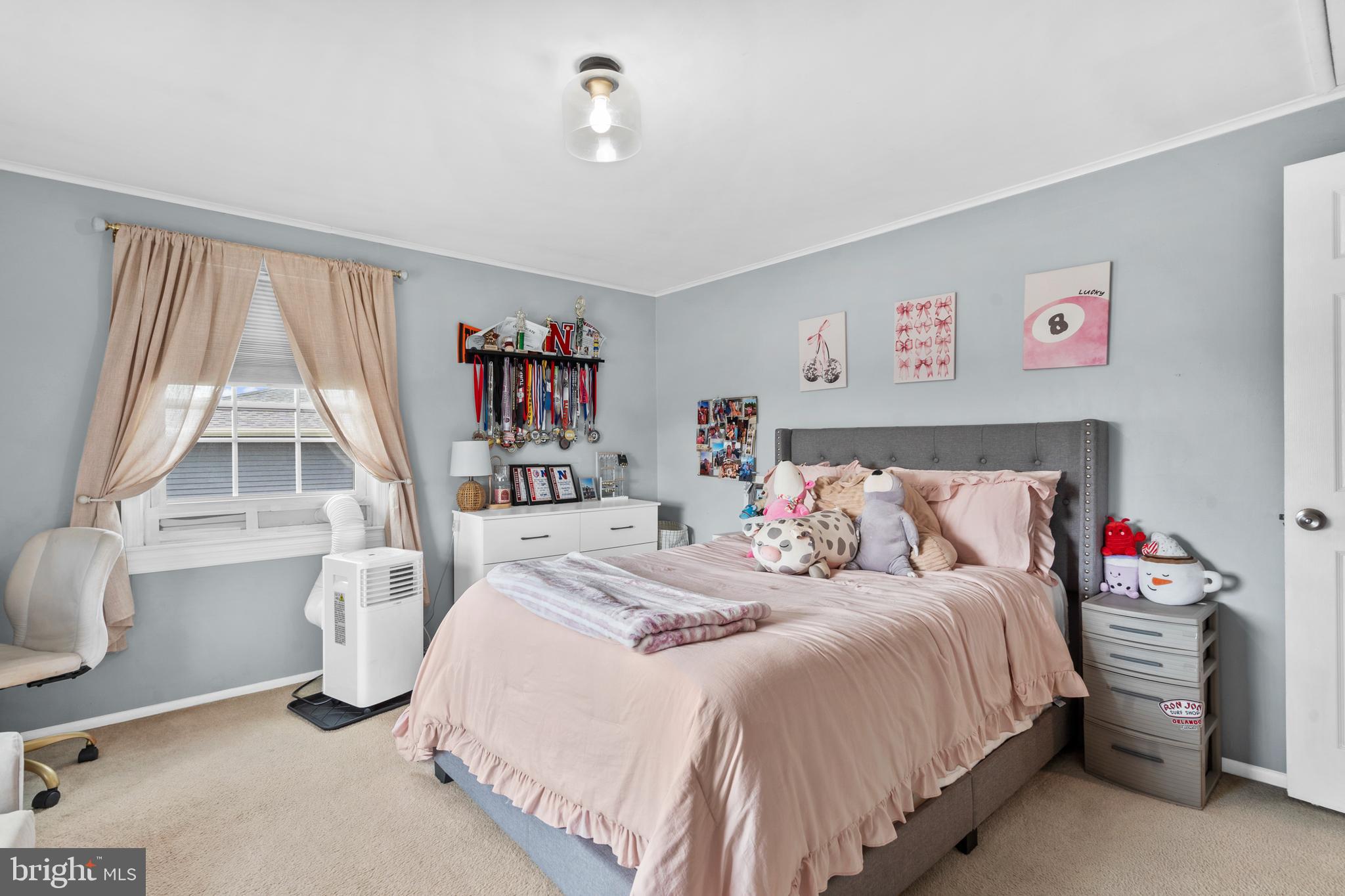 TWIN OAKS - Residential