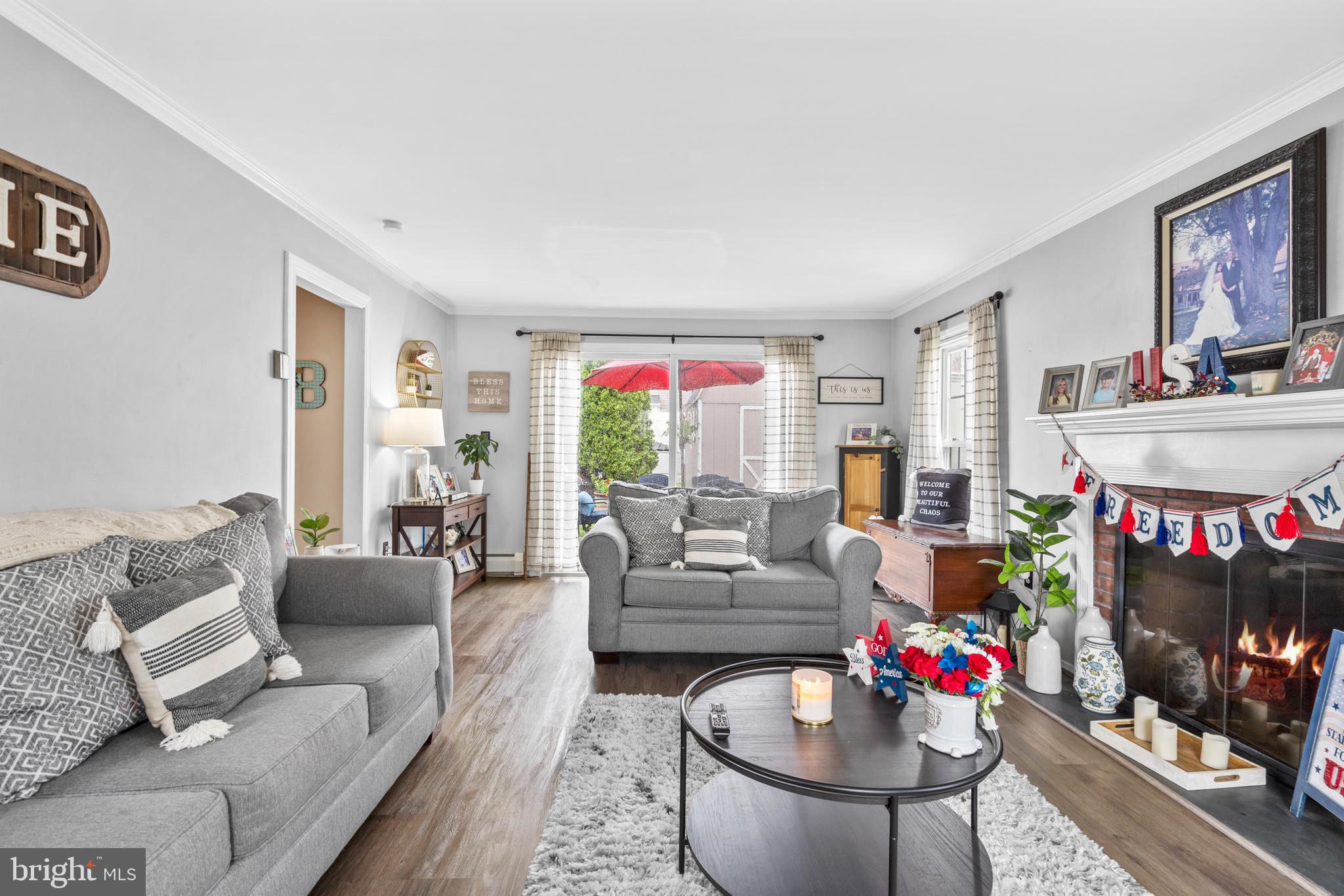 TWIN OAKS - Residential