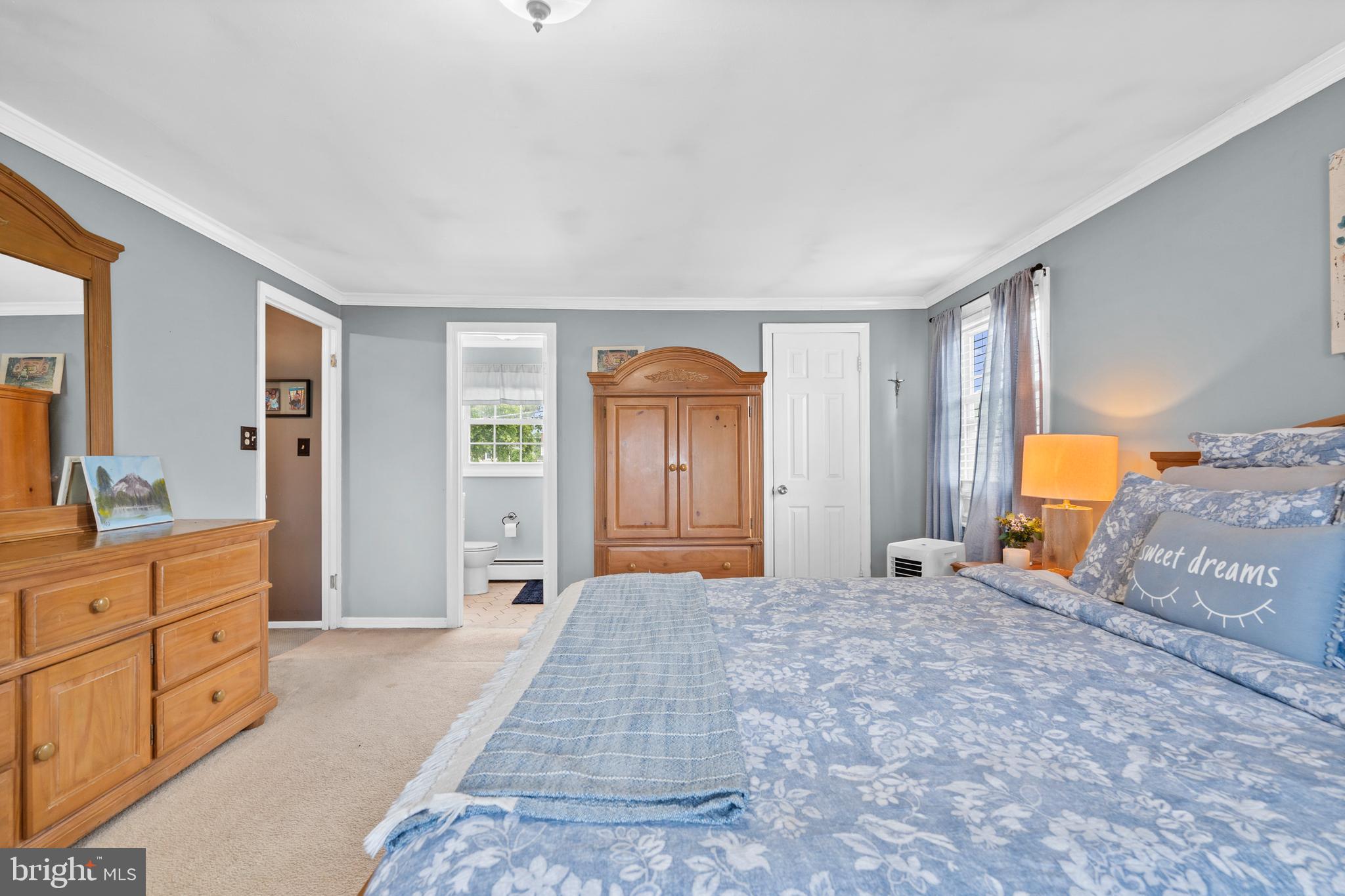 TWIN OAKS - Residential