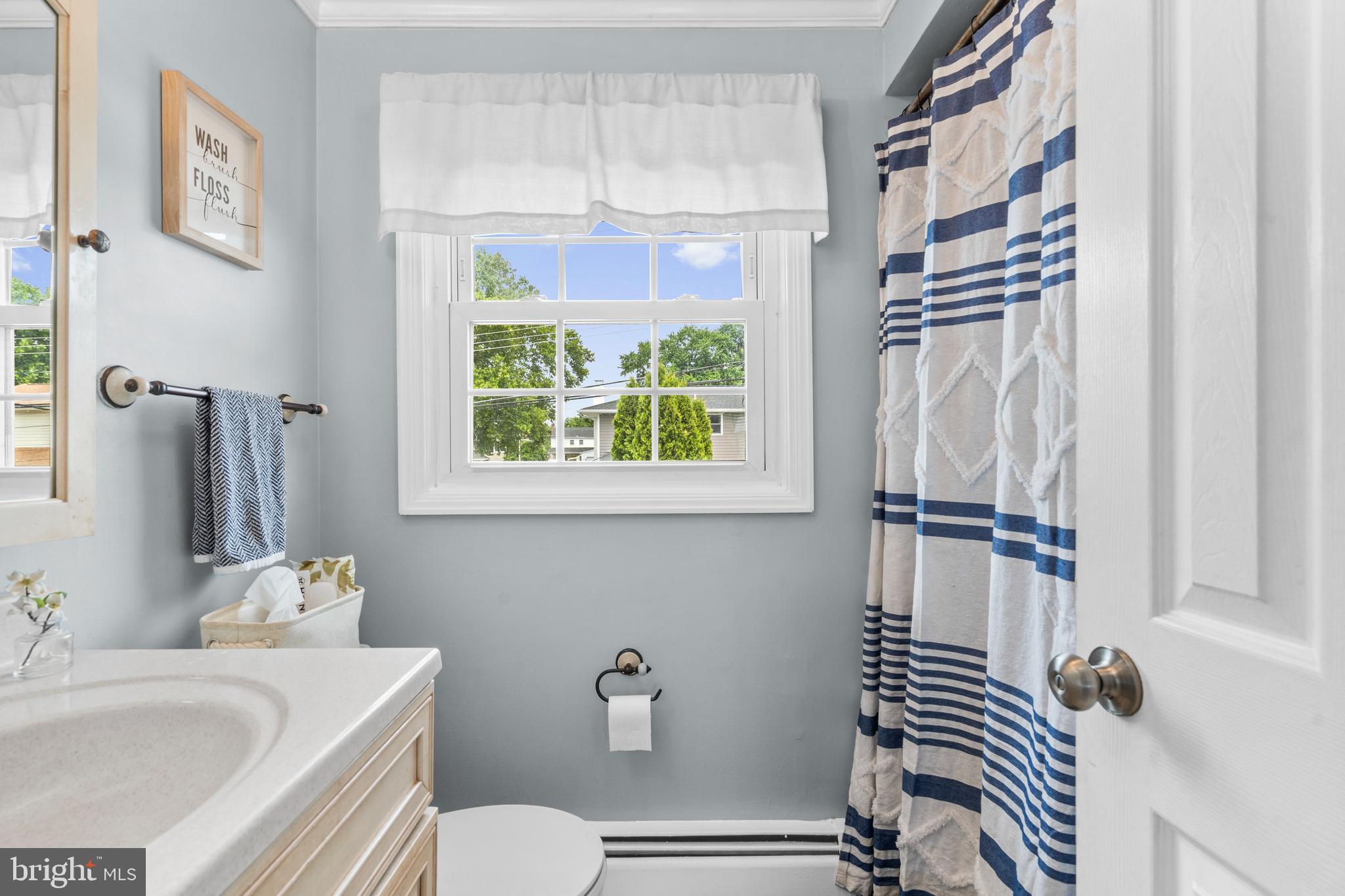 TWIN OAKS - Residential
