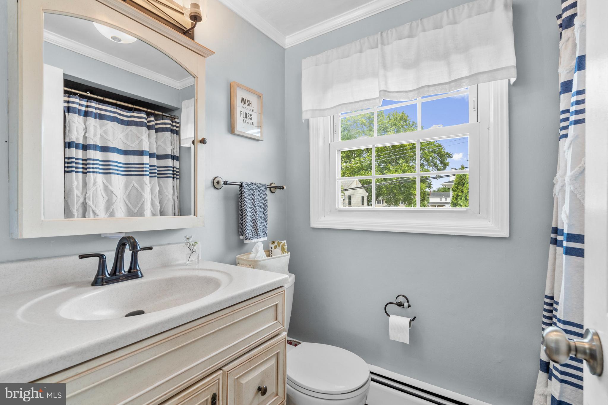 TWIN OAKS - Residential