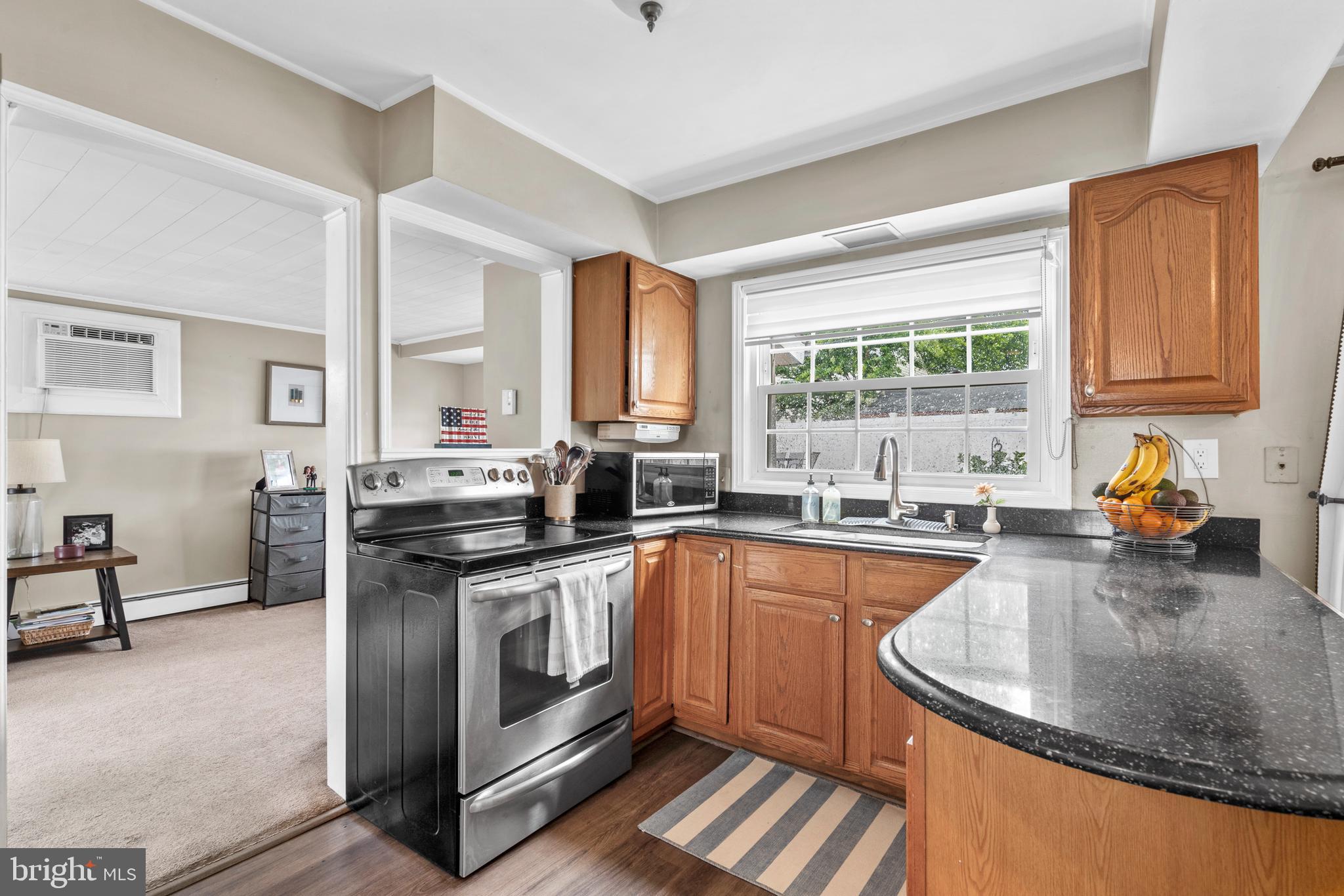 TWIN OAKS - Residential