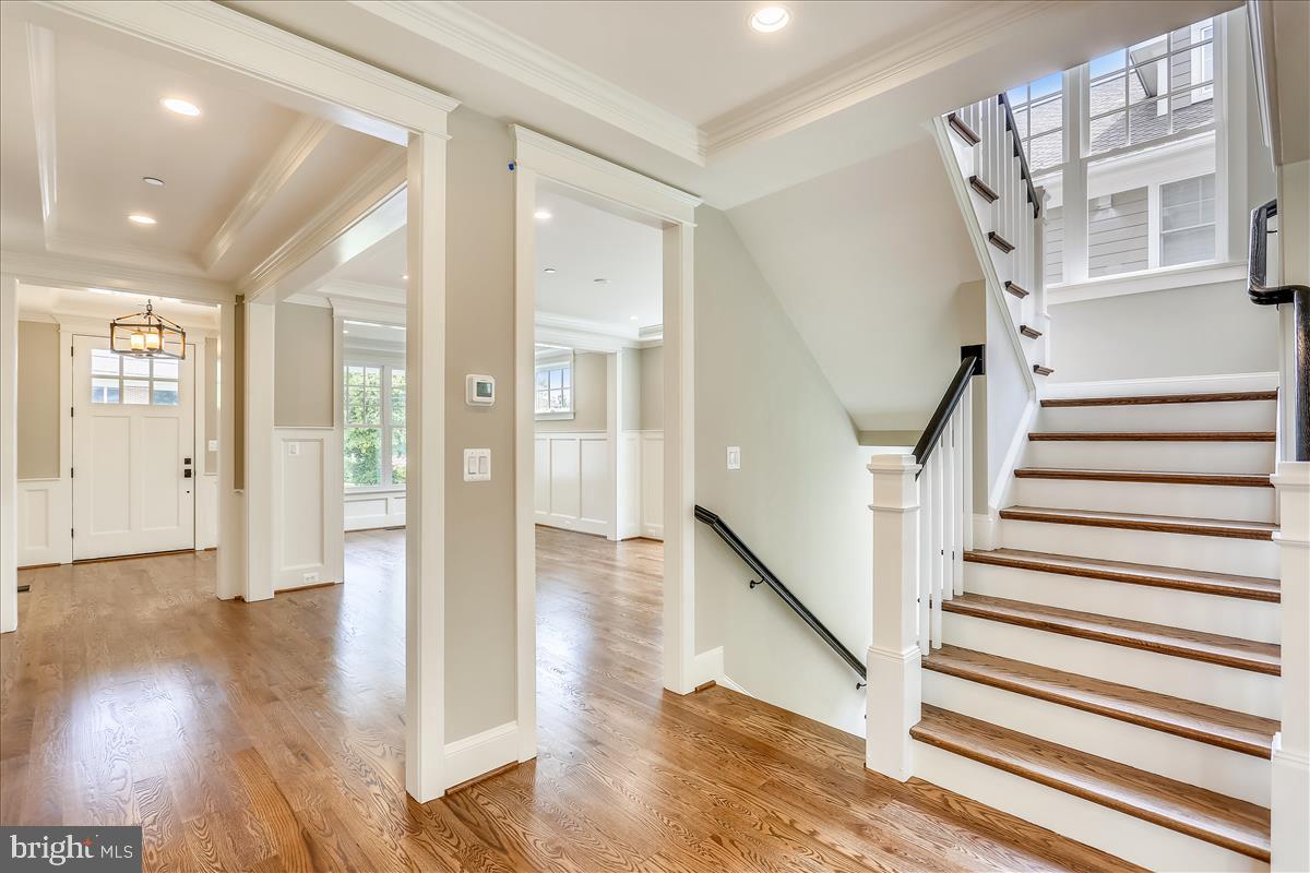 HENDRY ESTATES - Residential