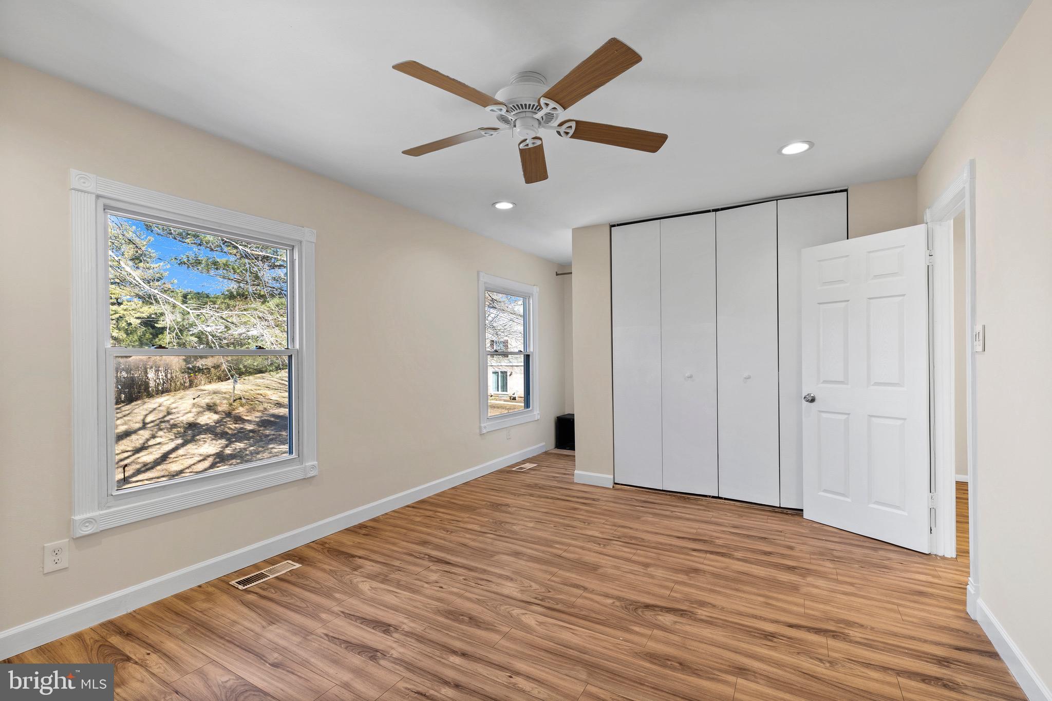BROOKSHIRE - Residential Lease