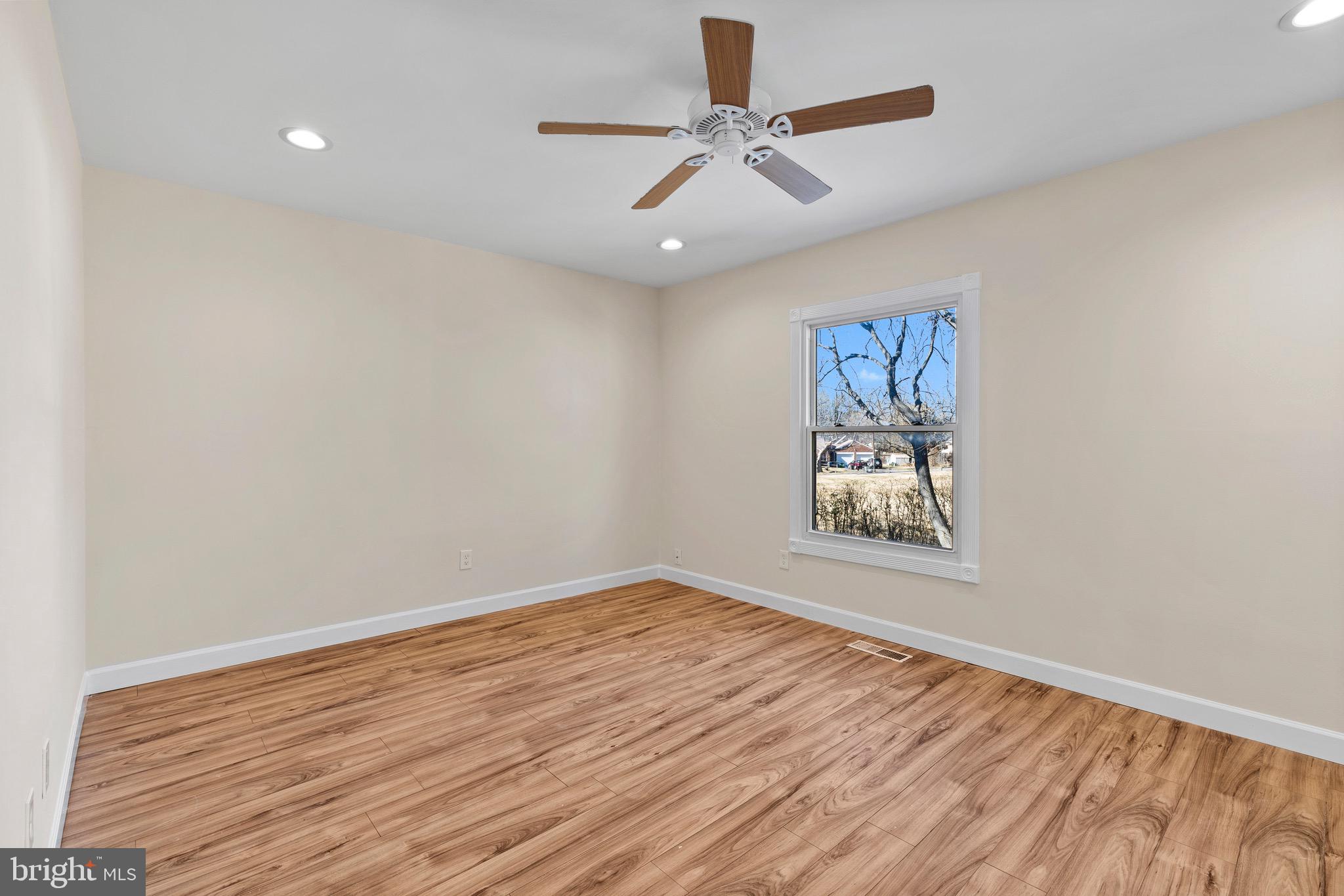 BROOKSHIRE - Residential Lease