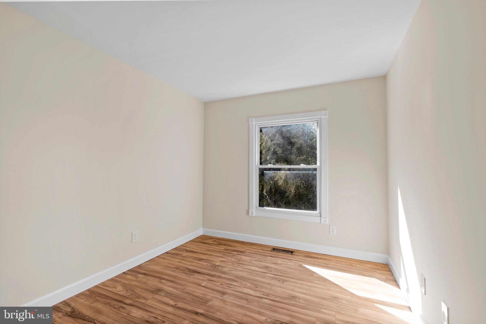 BROOKSHIRE - Residential Lease