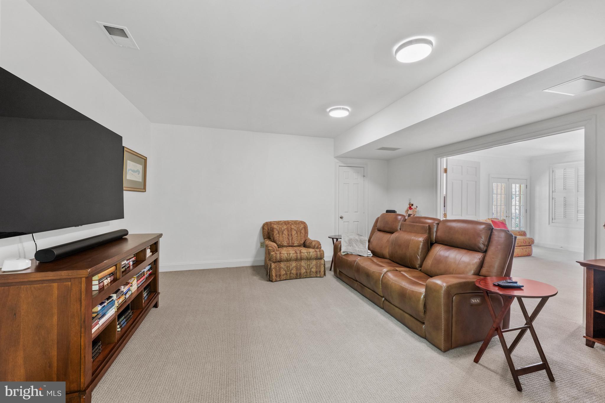 AVENEL - Residential