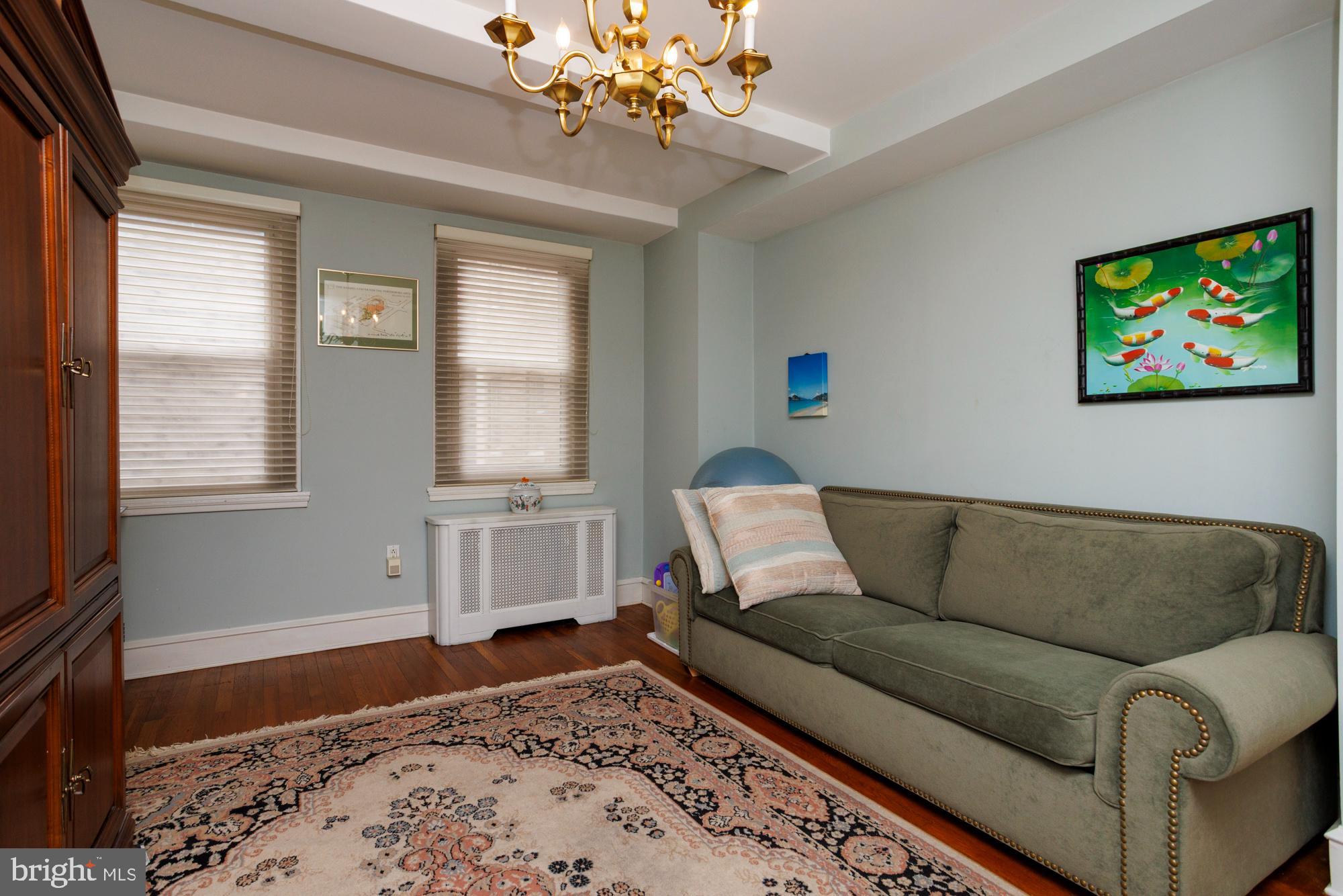 RITTENHOUSE SQUARE - Residential