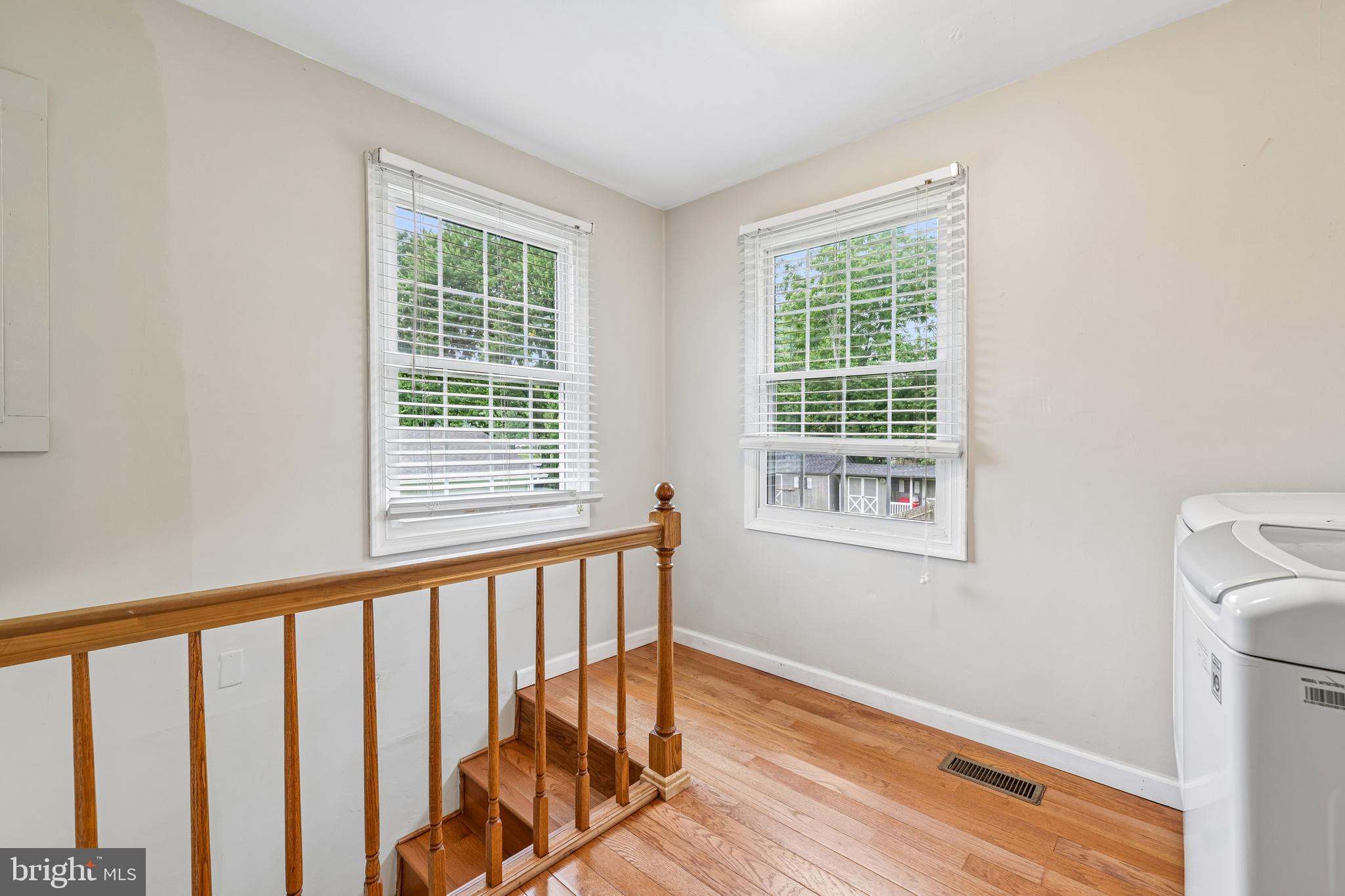 KINGS HEIGHTS - Residential