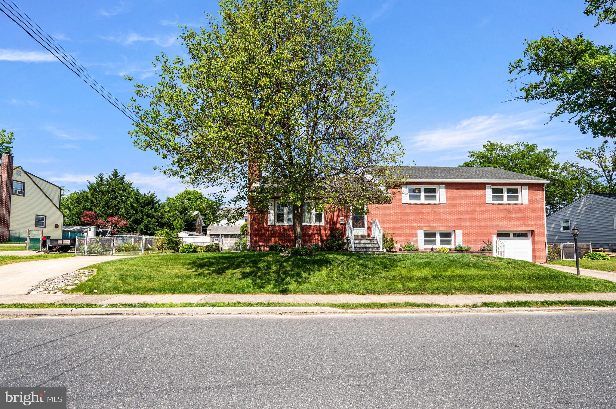 FOLSOM - Residential