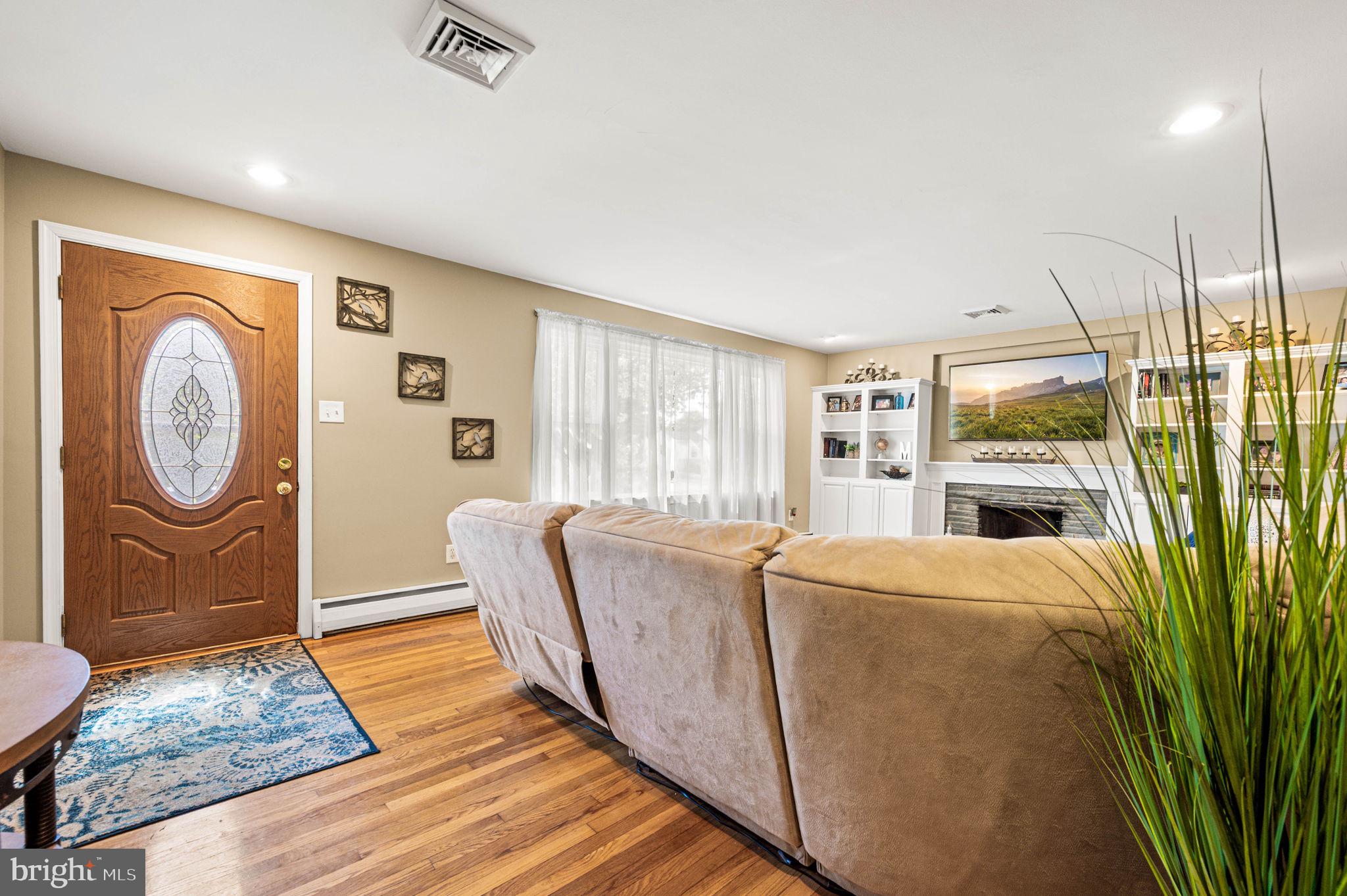 FOLSOM - Residential