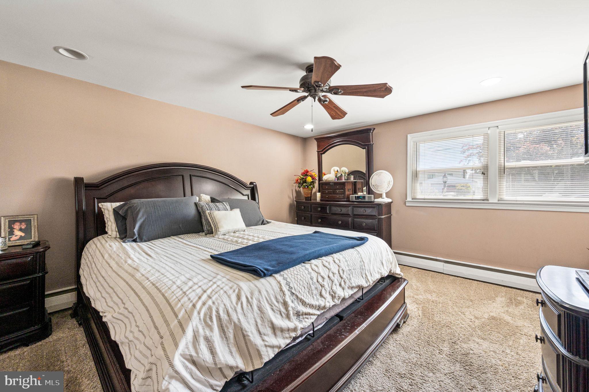 FOLSOM - Residential