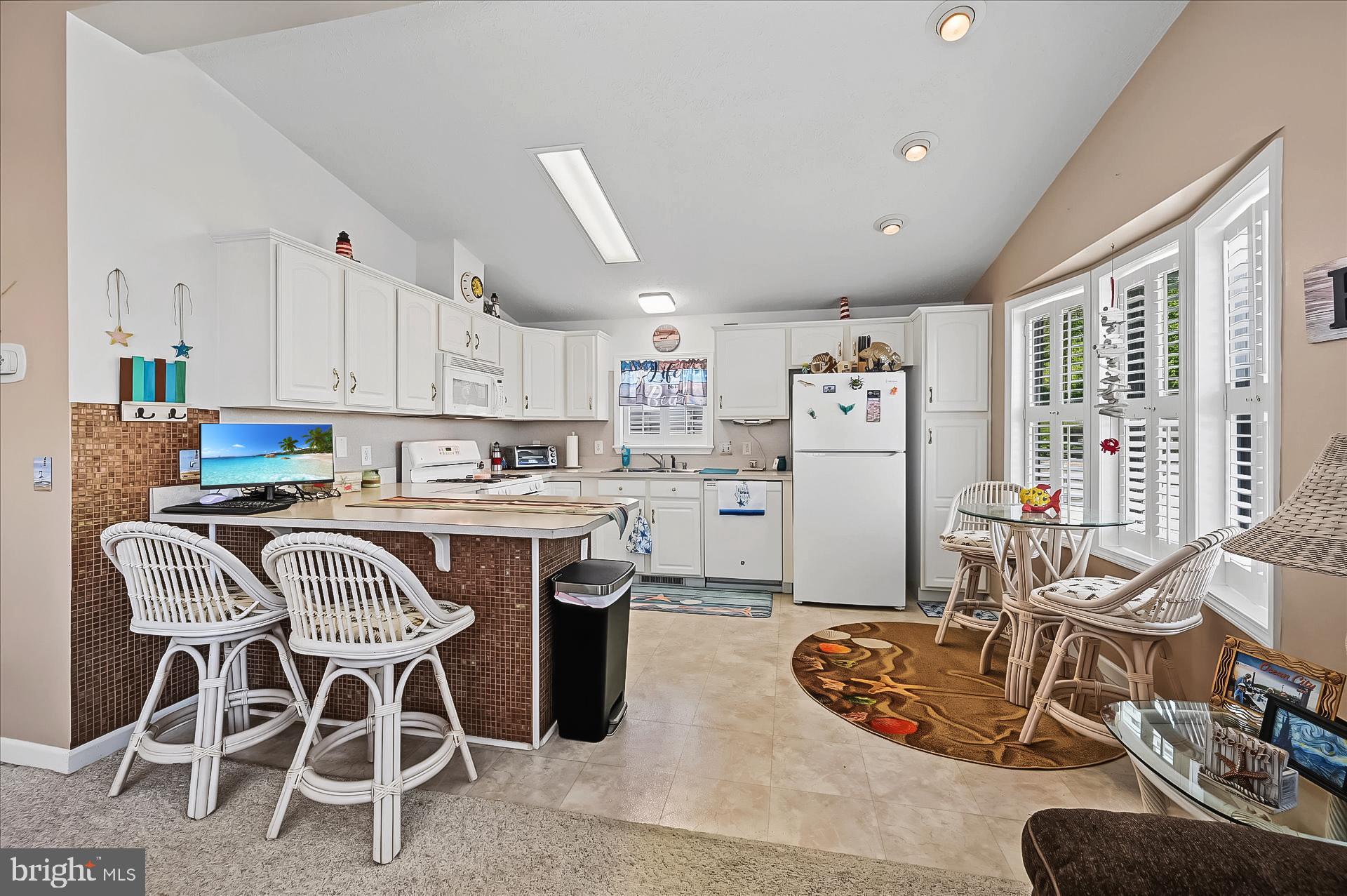 WHITE HORSE PARK II - Residential