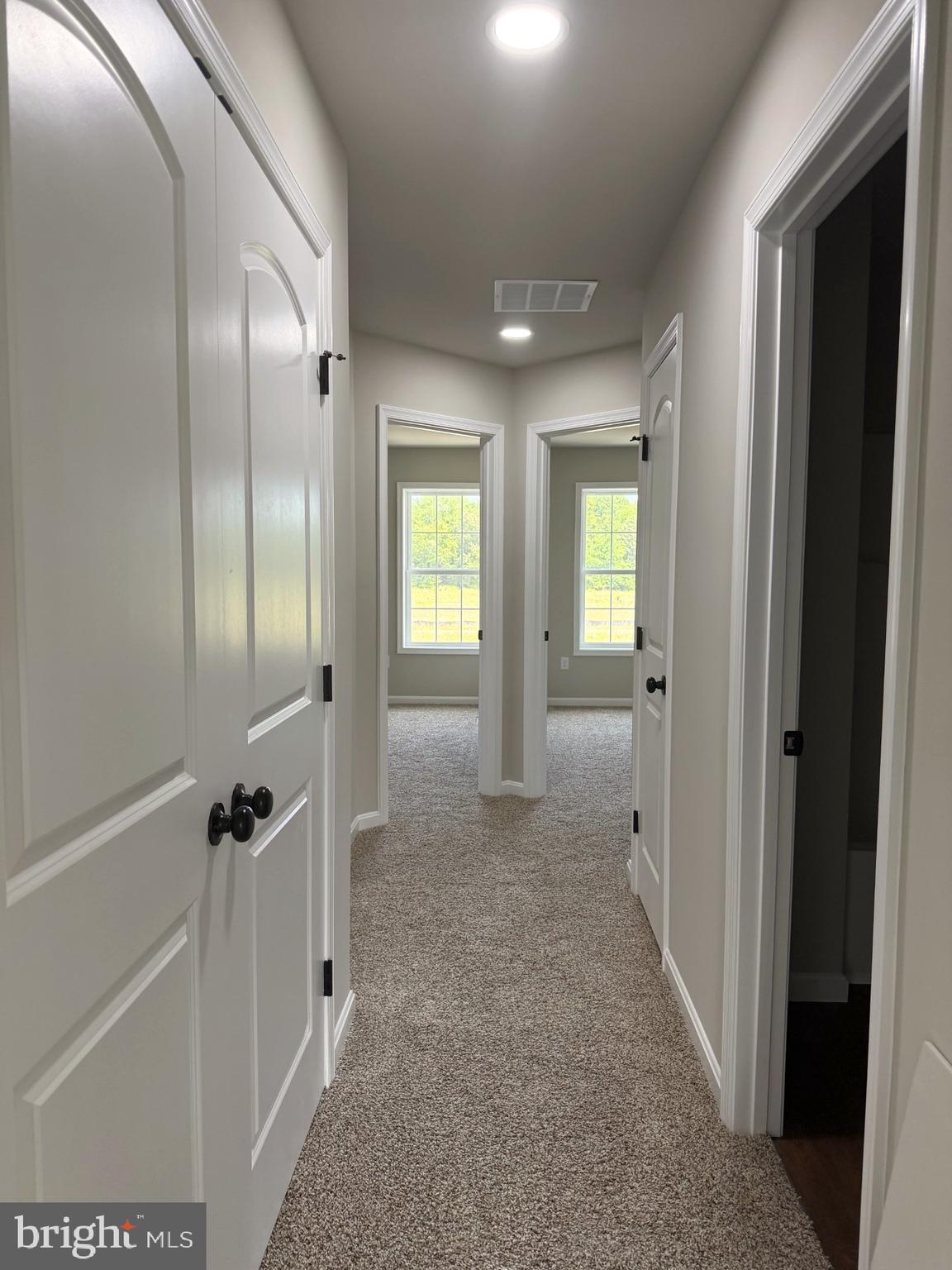 ROJAN MEADOWS - Residential