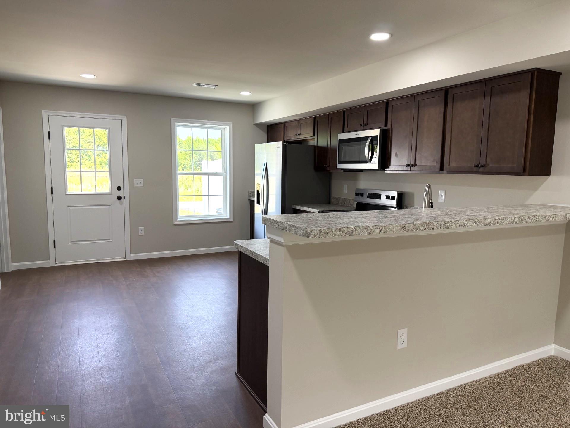 ROJAN MEADOWS - Residential