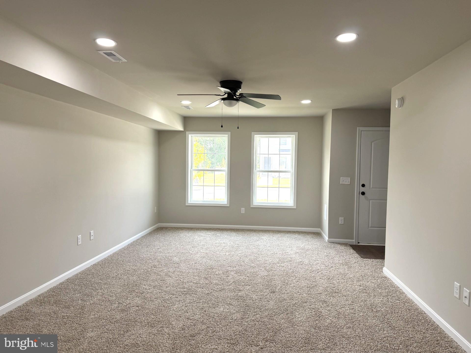 ROJAN MEADOWS - Residential