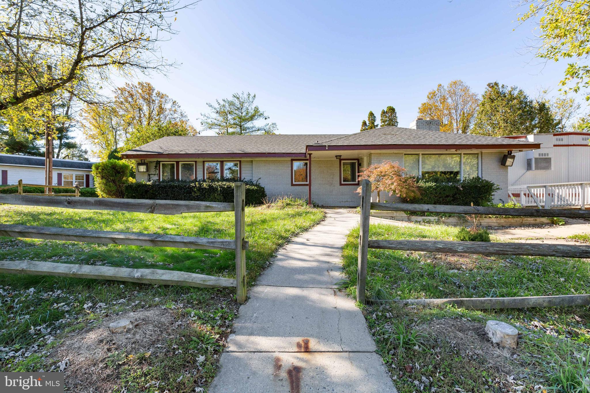 KENMORE - Residential