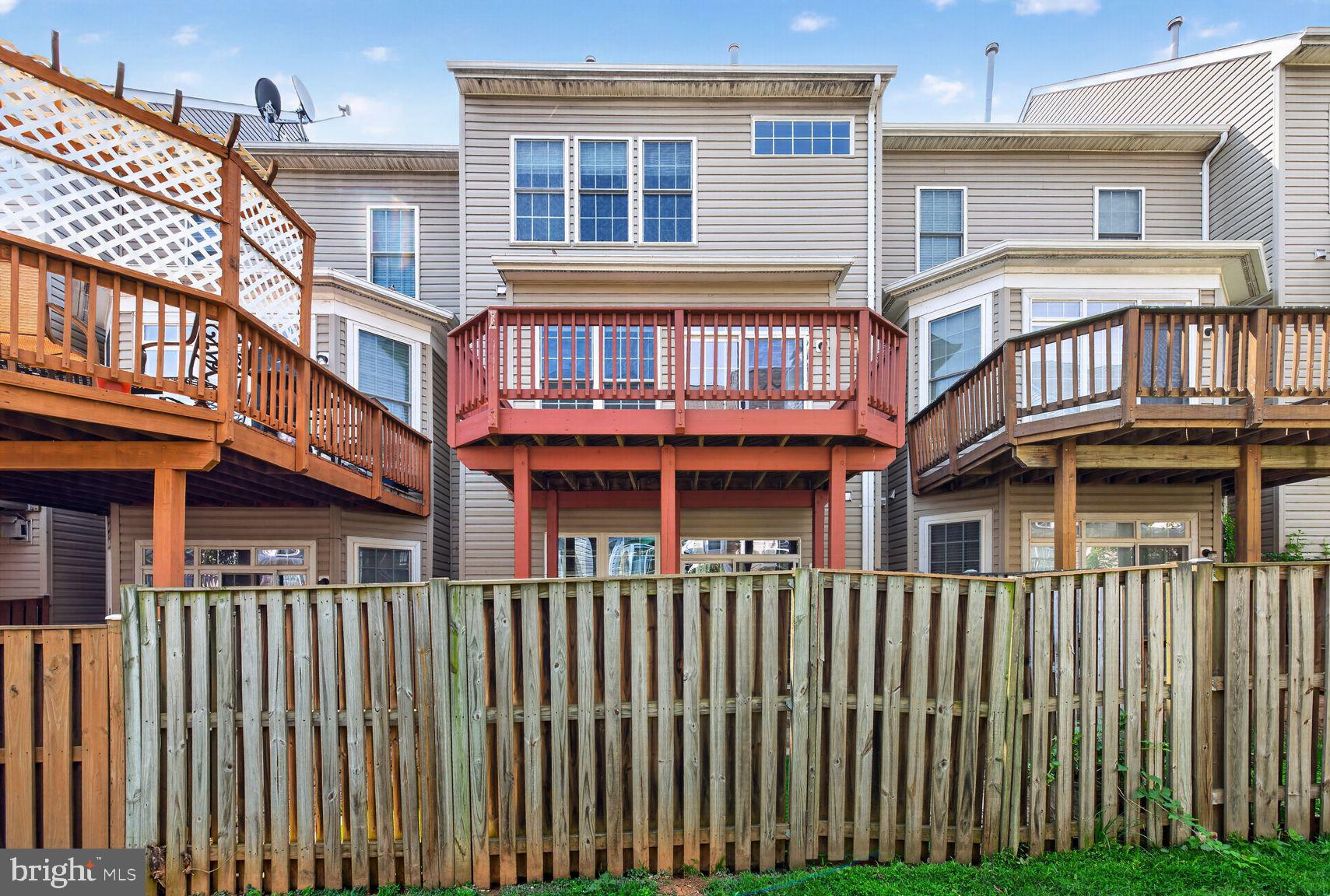 CHURCHILL TOWN SECTOR - Residential