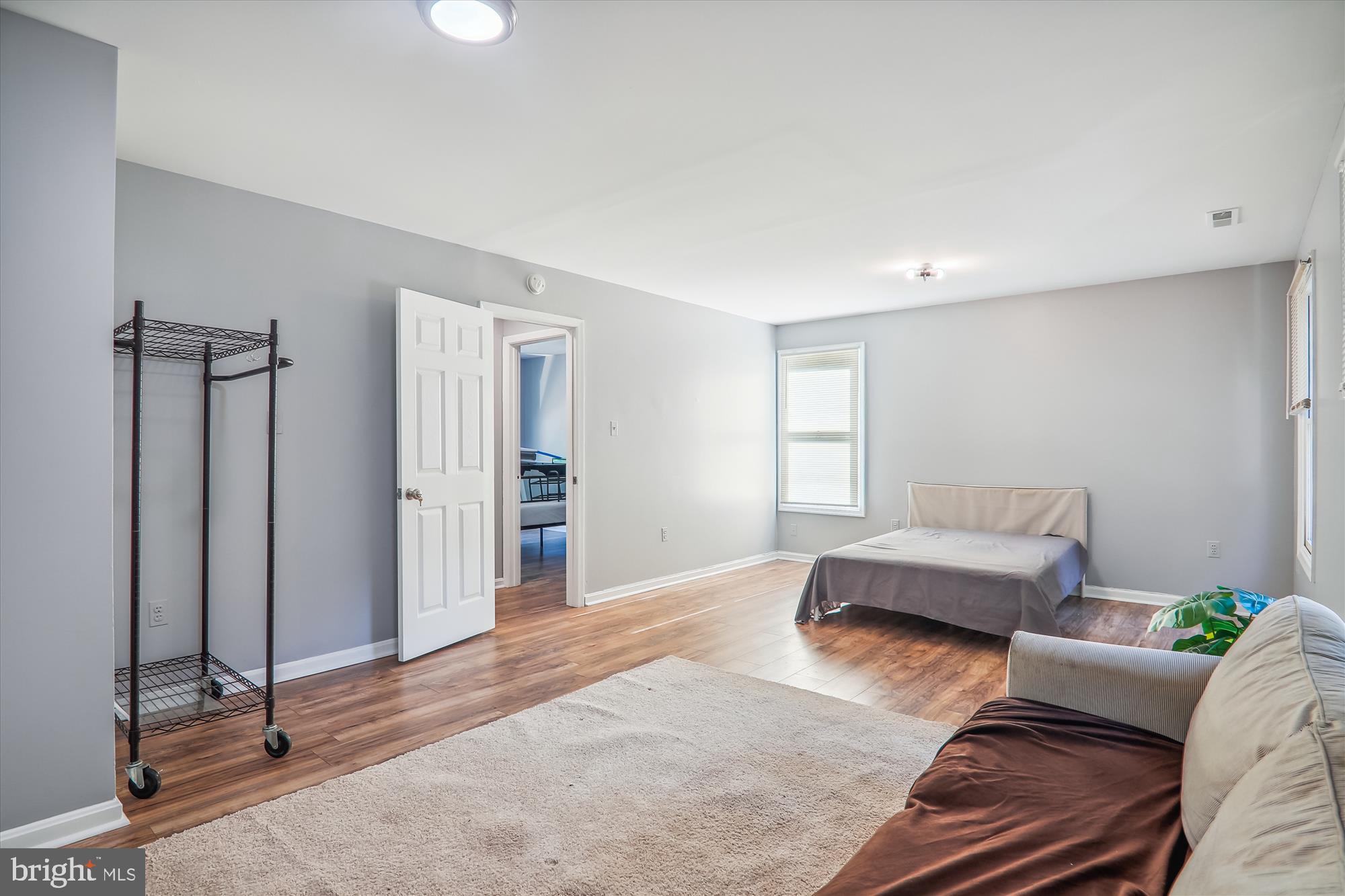 COLLEGE PARK - Residential