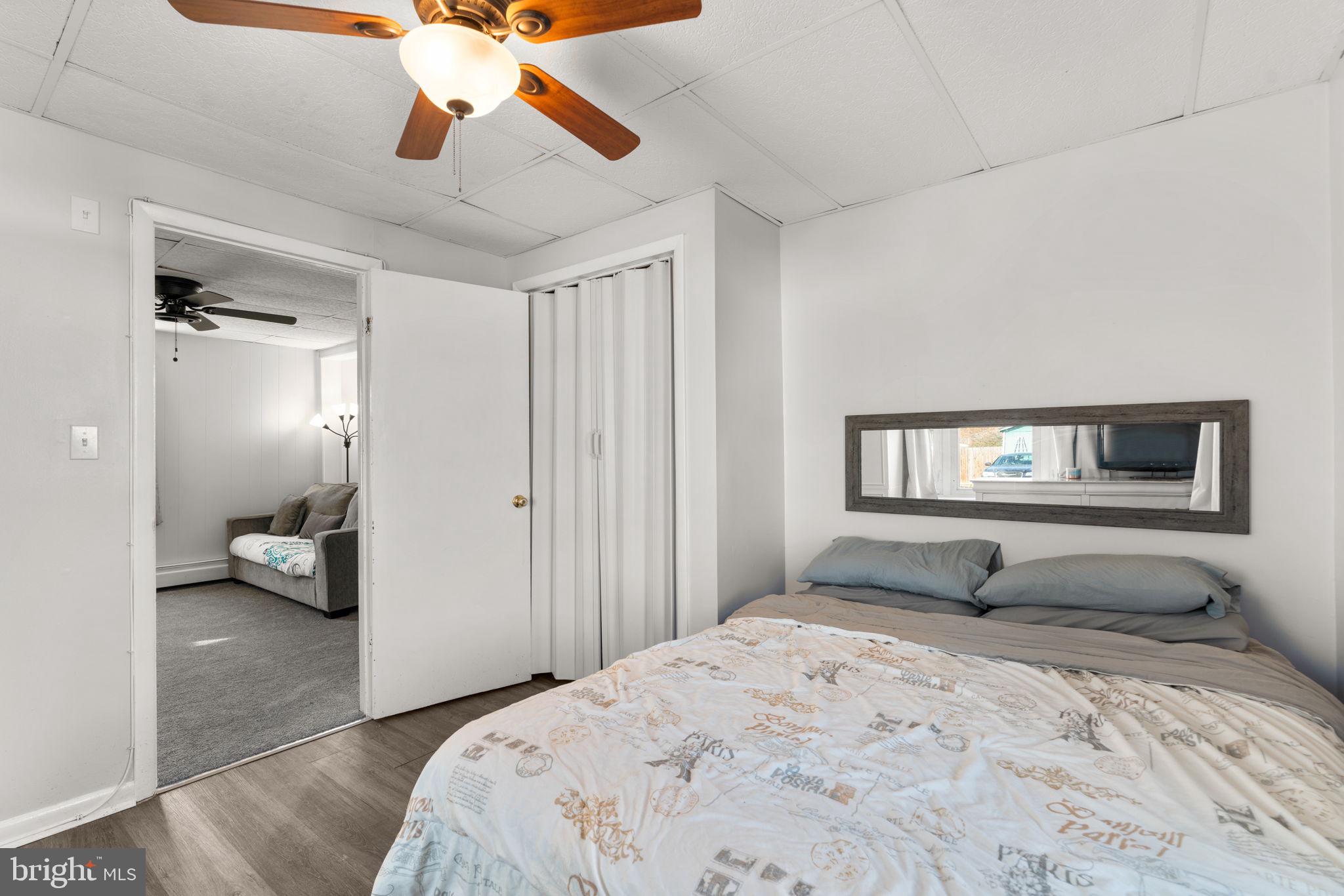 EDGEMERE/SPARROWS POINT - Residential
