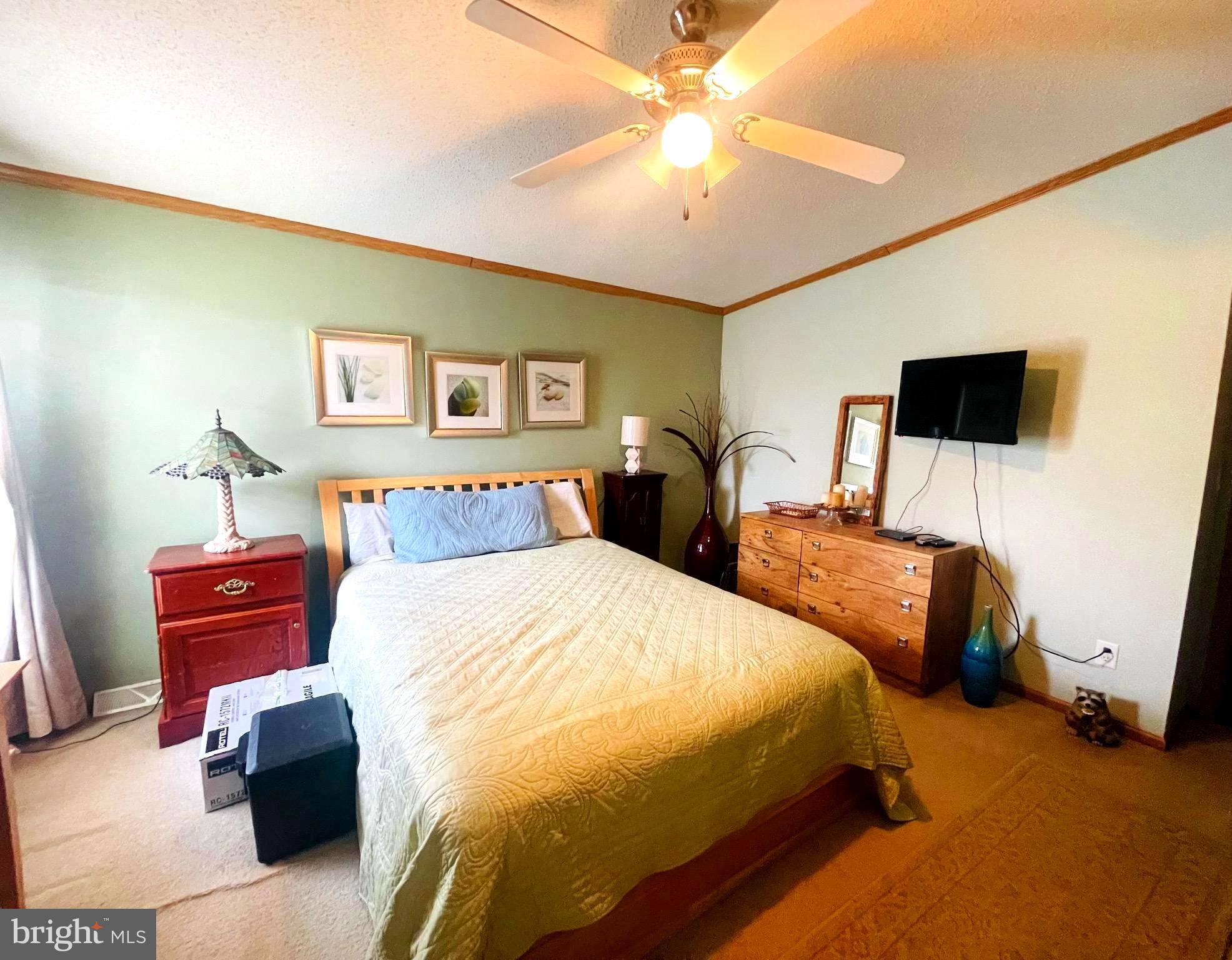 SUN RETREATS REHOBOTH BAY - Residential