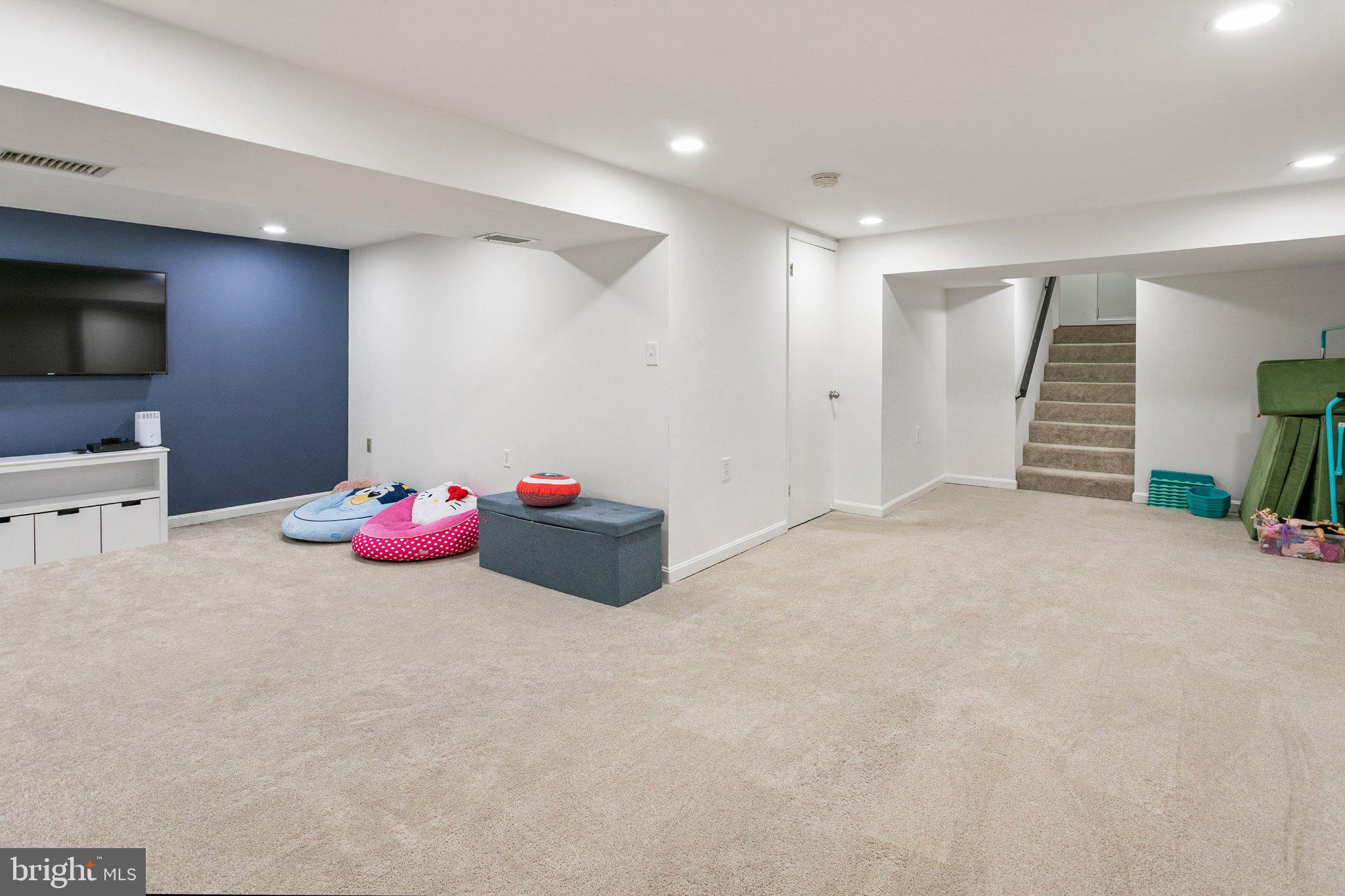 KINGS PARK WEST - Residential