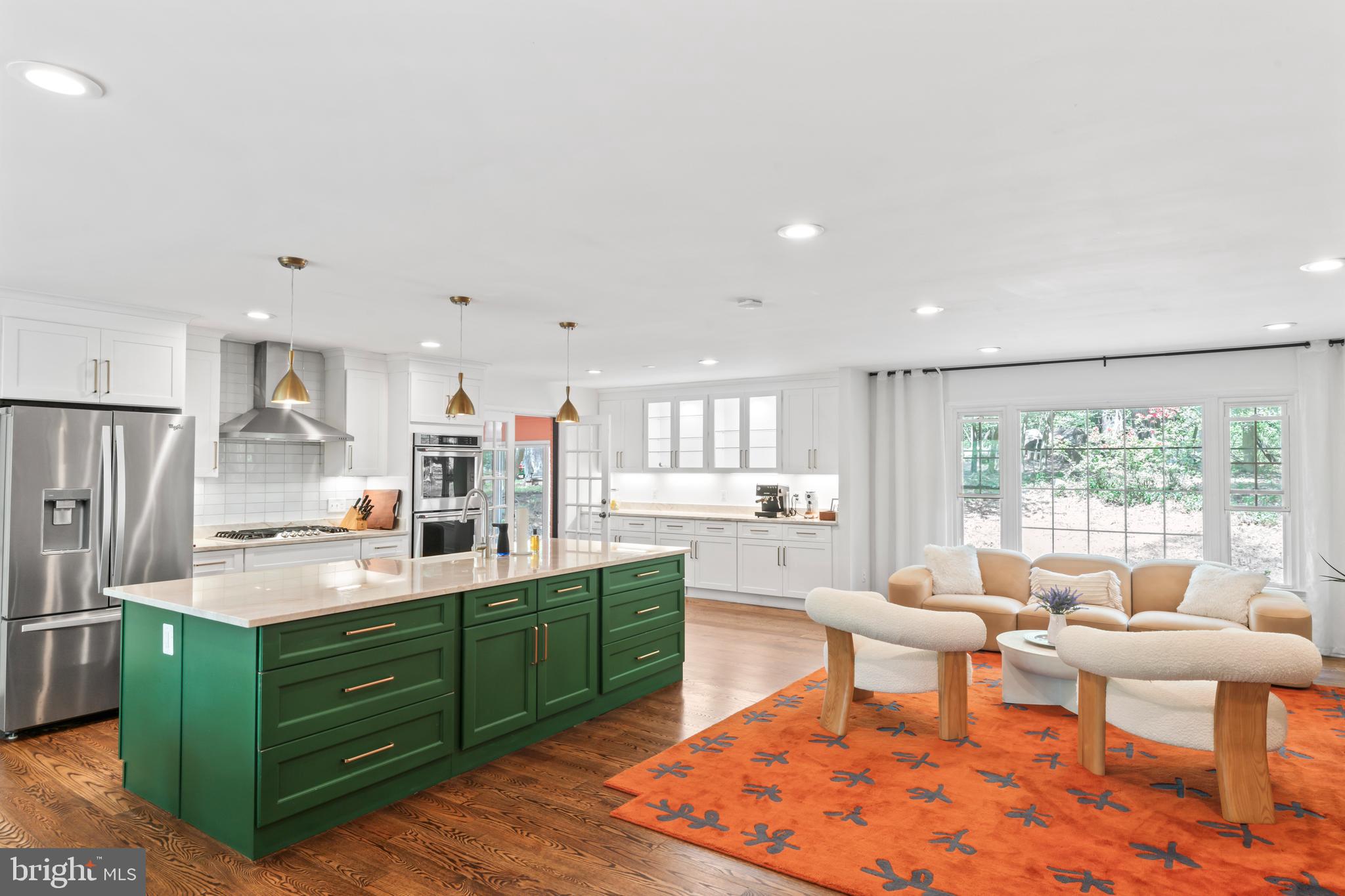 RESTON - Residential