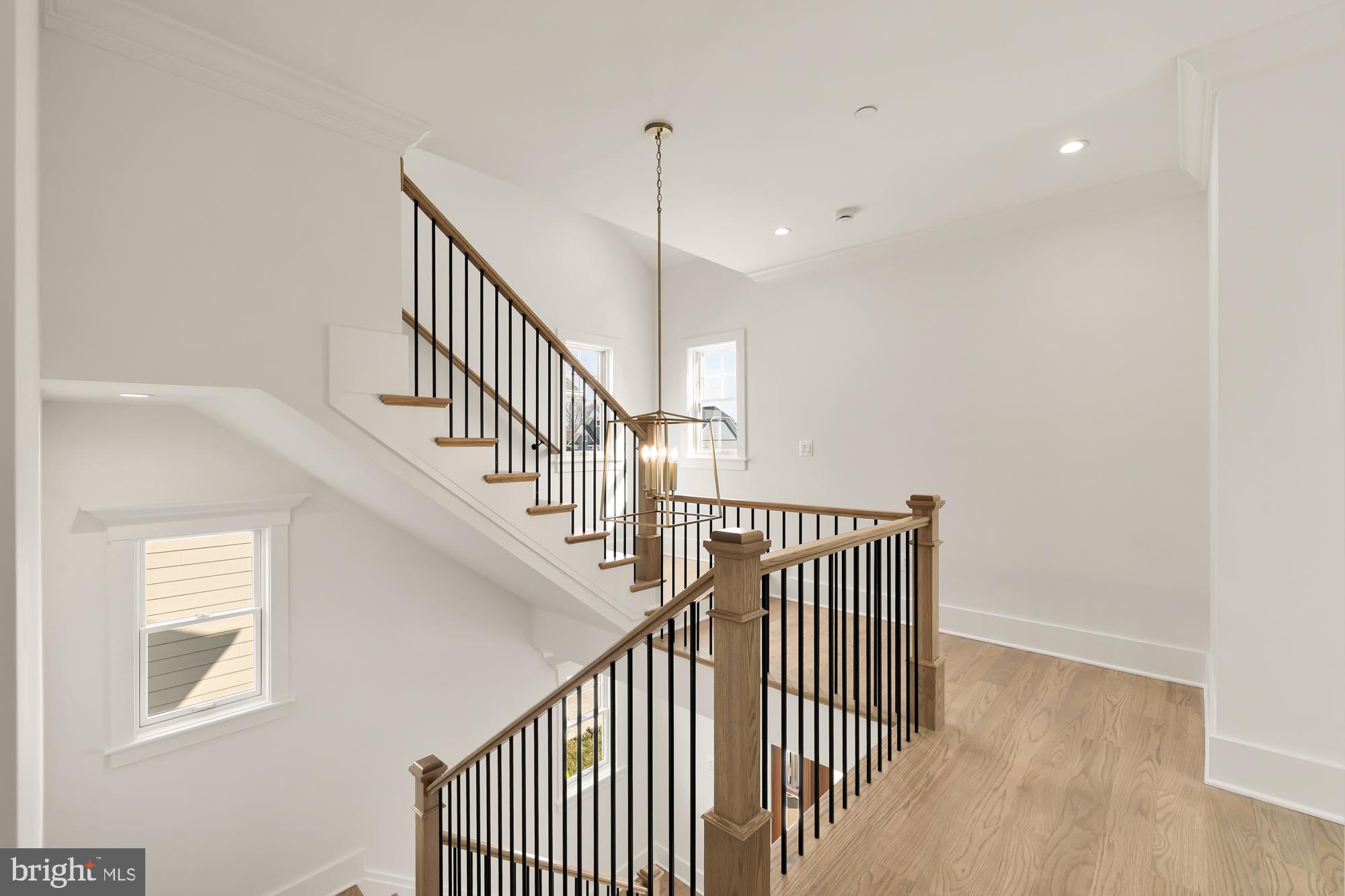 ALTA VISTA GARDENS - Residential