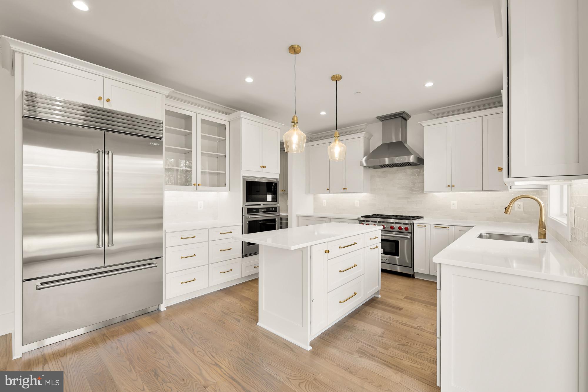 ALTA VISTA GARDENS - Residential