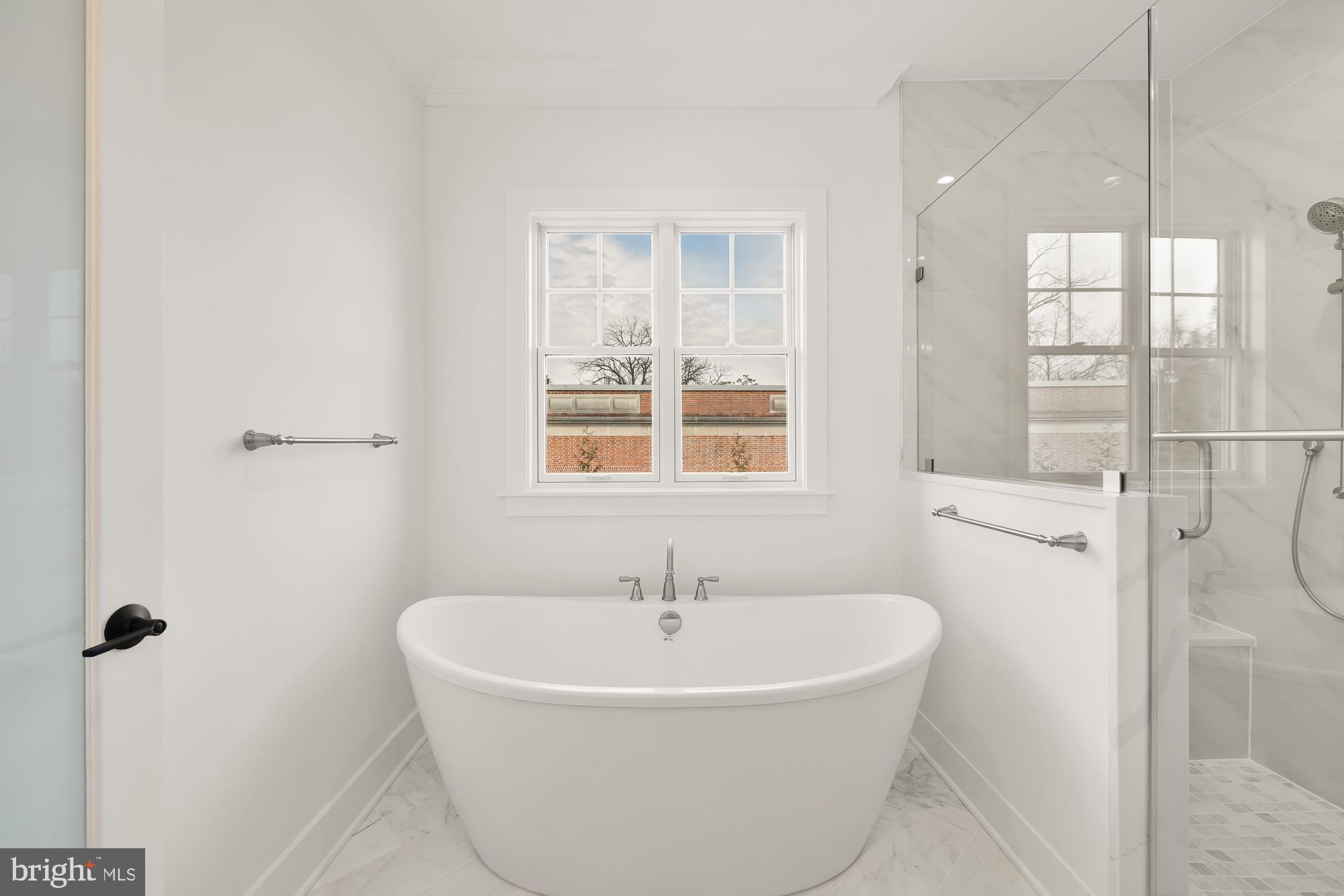ALTA VISTA GARDENS - Residential