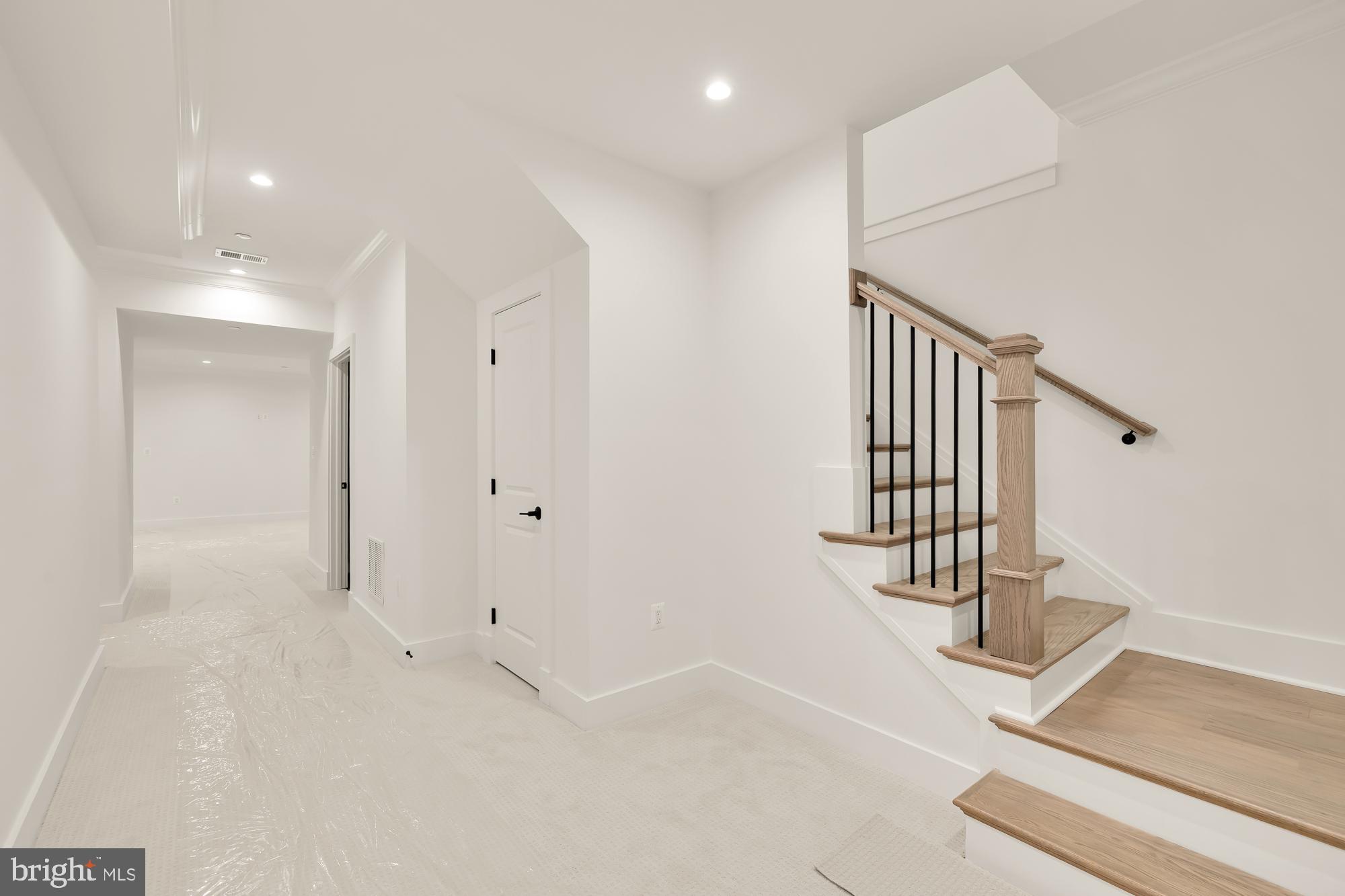 ALTA VISTA GARDENS - Residential