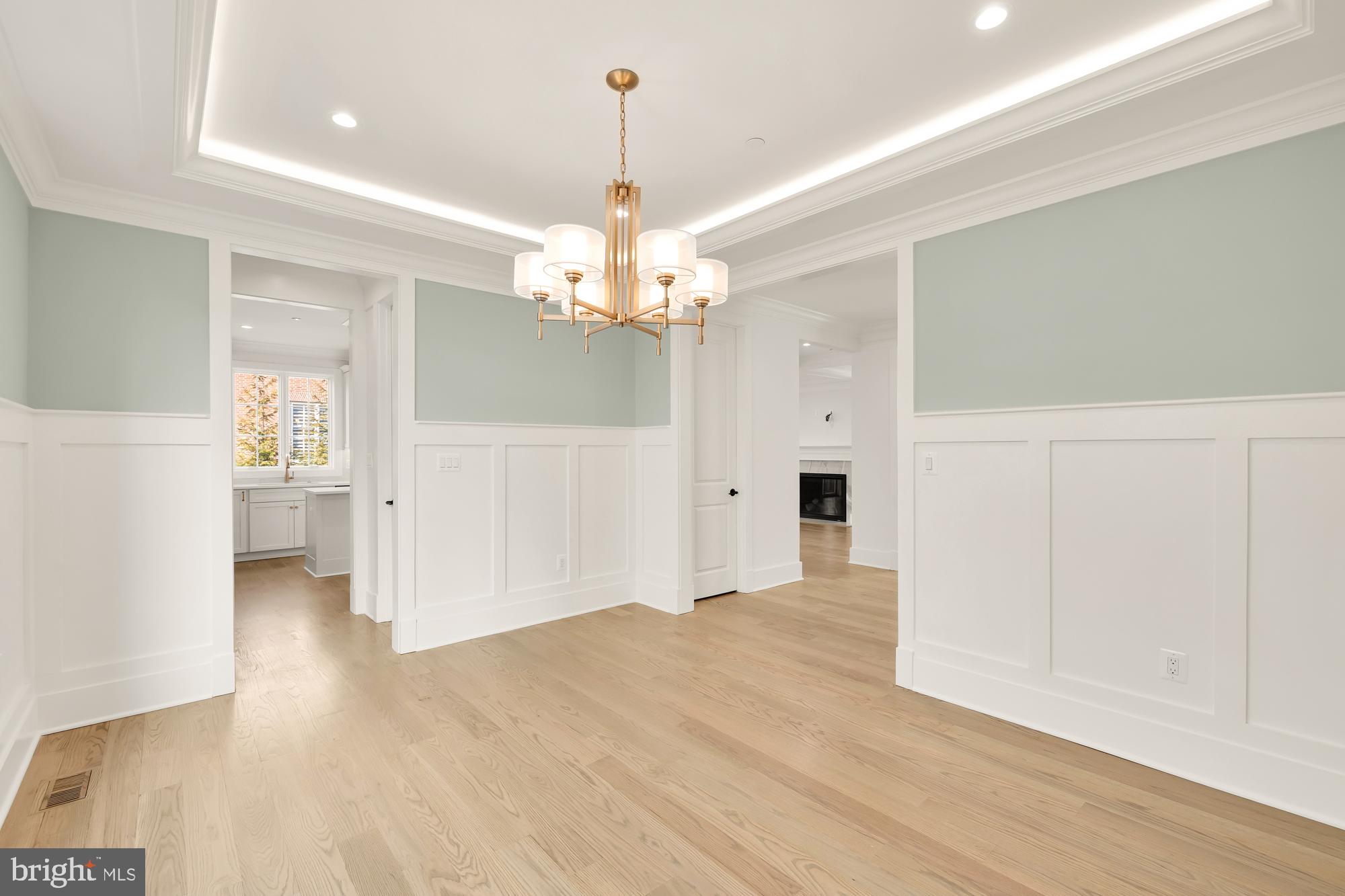 ALTA VISTA GARDENS - Residential