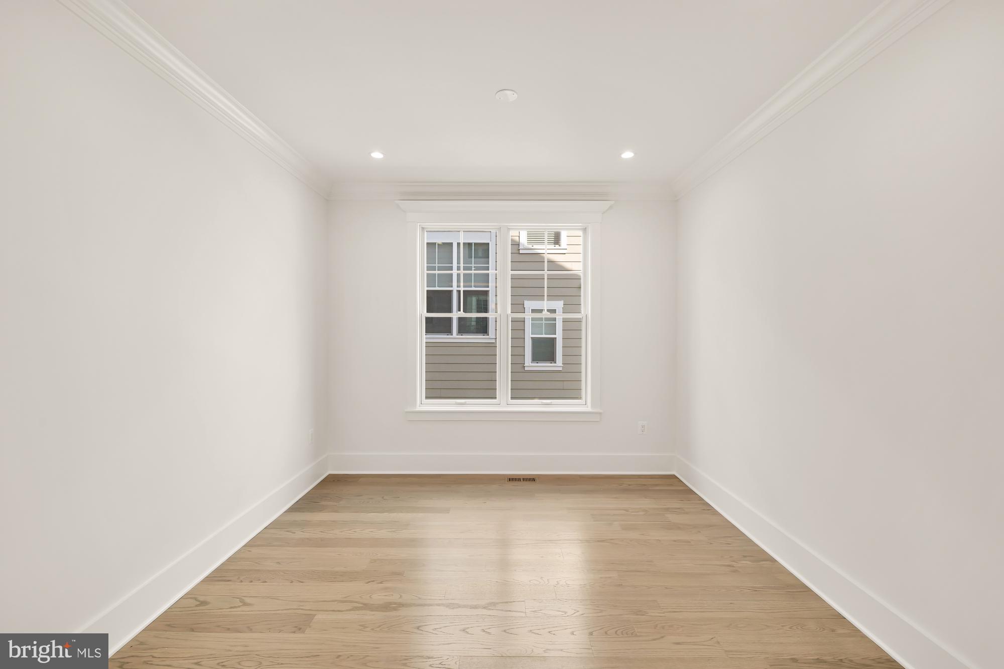 ALTA VISTA GARDENS - Residential