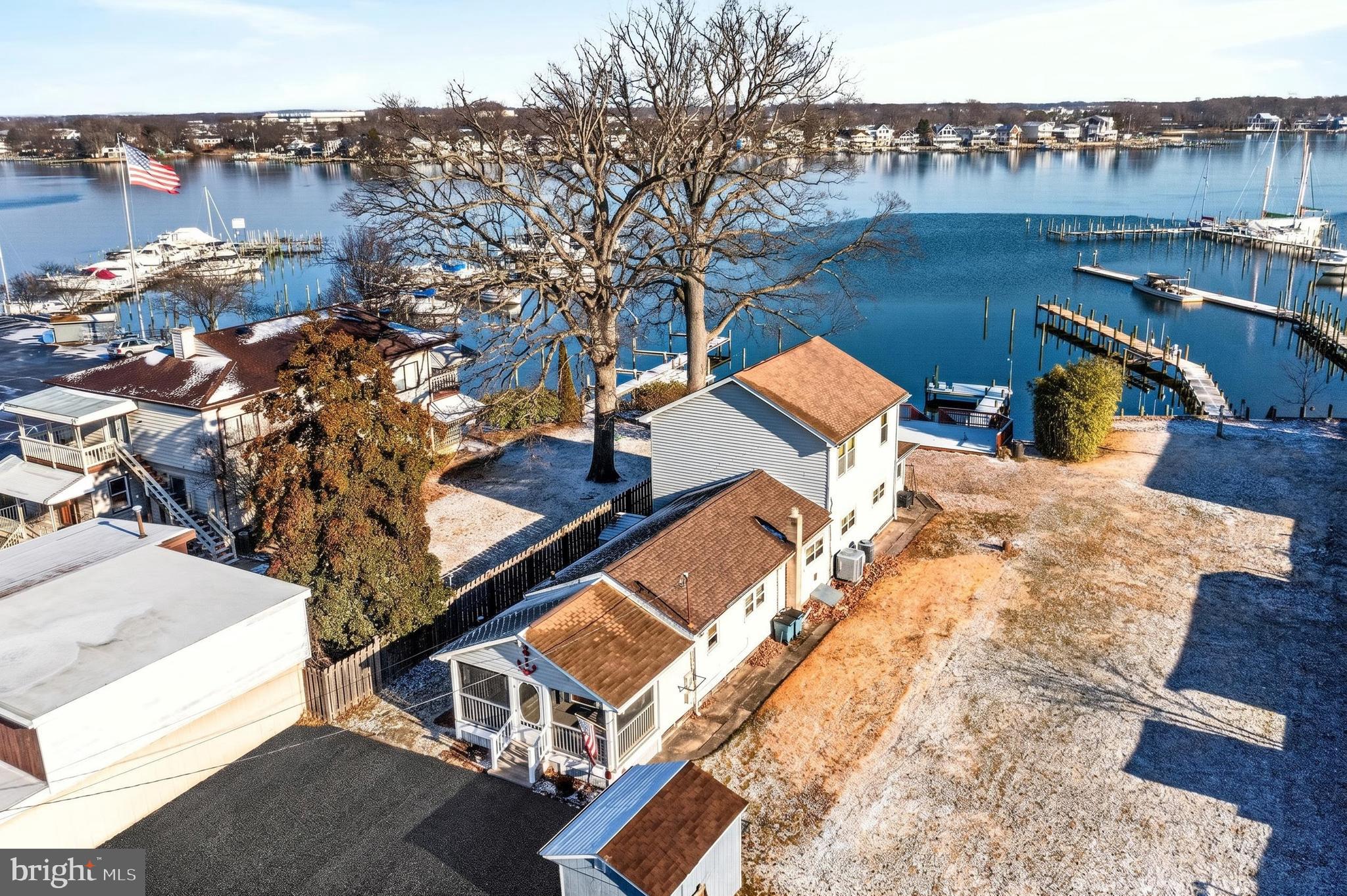 A unique opportunity to own a home that offers the kind of lifestyle people dream about—peaceful waterfront community living with a sense of calm that feels increasingly hard to find. Tucked away in an inviting setting, this home welcomes you with light-filled spaces, a comfortable flow, and an atmosphere that instantly feels like home. The living areas are designed for both everyday comfort and easy entertaining, while the outdoor space creates the perfect backdrop for slow mornings, sunset evenings, and weekends spent enjoying the coastal surroundings. Set within a vibrant waterfront community, the surrounding area offers the perfect balance of coastal charm, local dining, entertainment, and a relaxed atmosphere that makes everyday living feel like a getaway—including waterfront dining just a short walk away. Conveniently close to shops, parks, and commuter routes, this home delivers a unique blend of waterfront lifestyle and everyday accessibility.