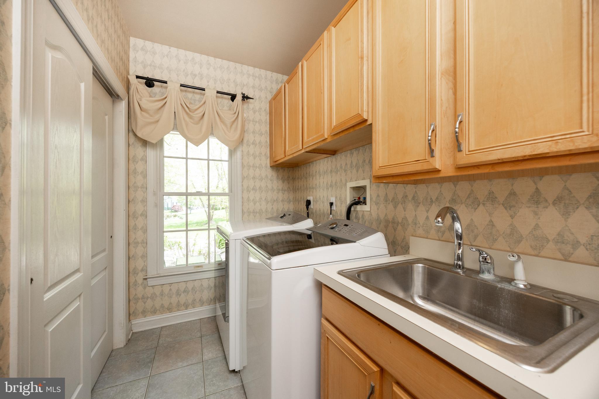 SWEDESFORD CHASE - Residential