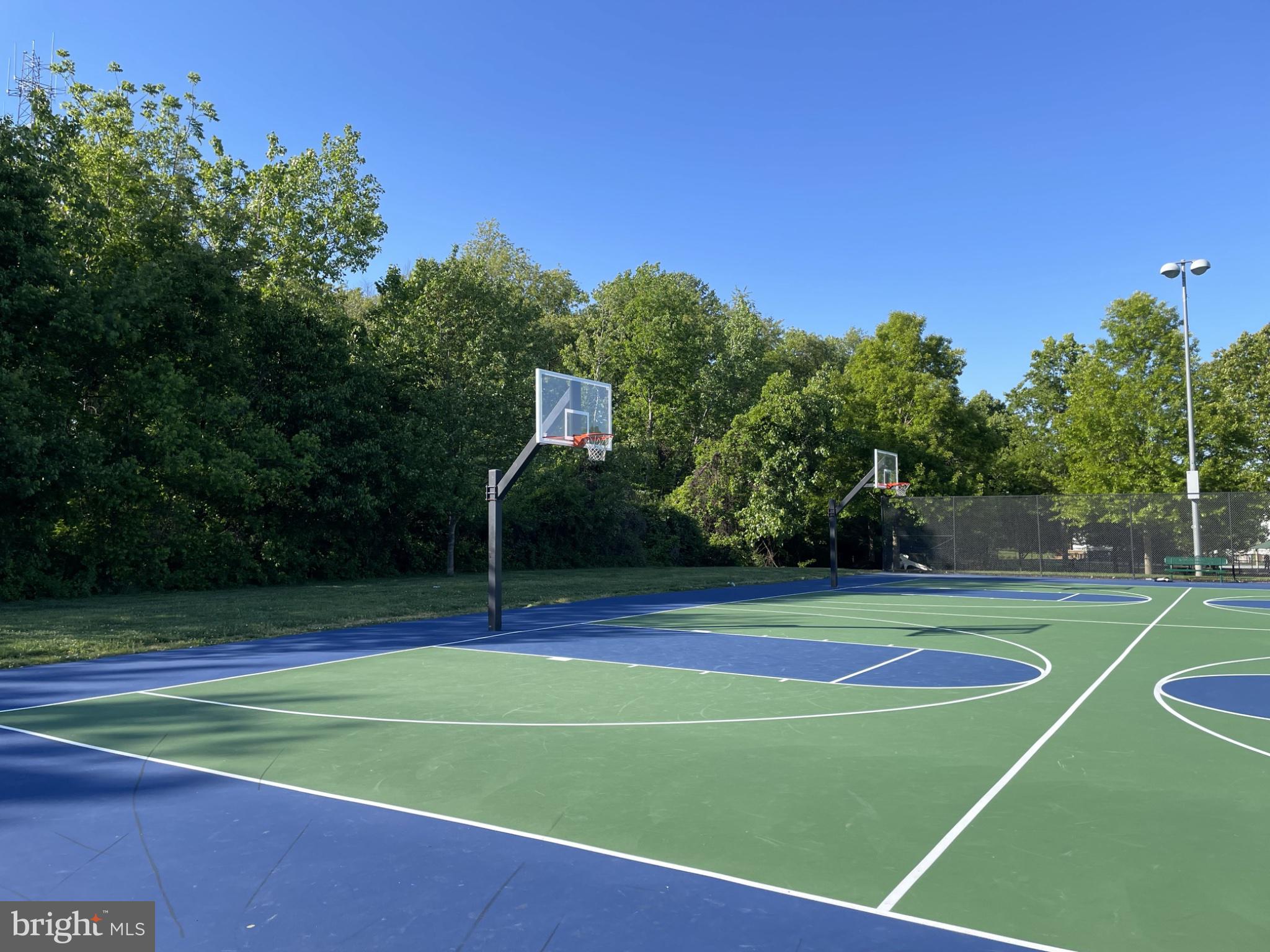 KING FARM VILLAGE CENTER - Residential