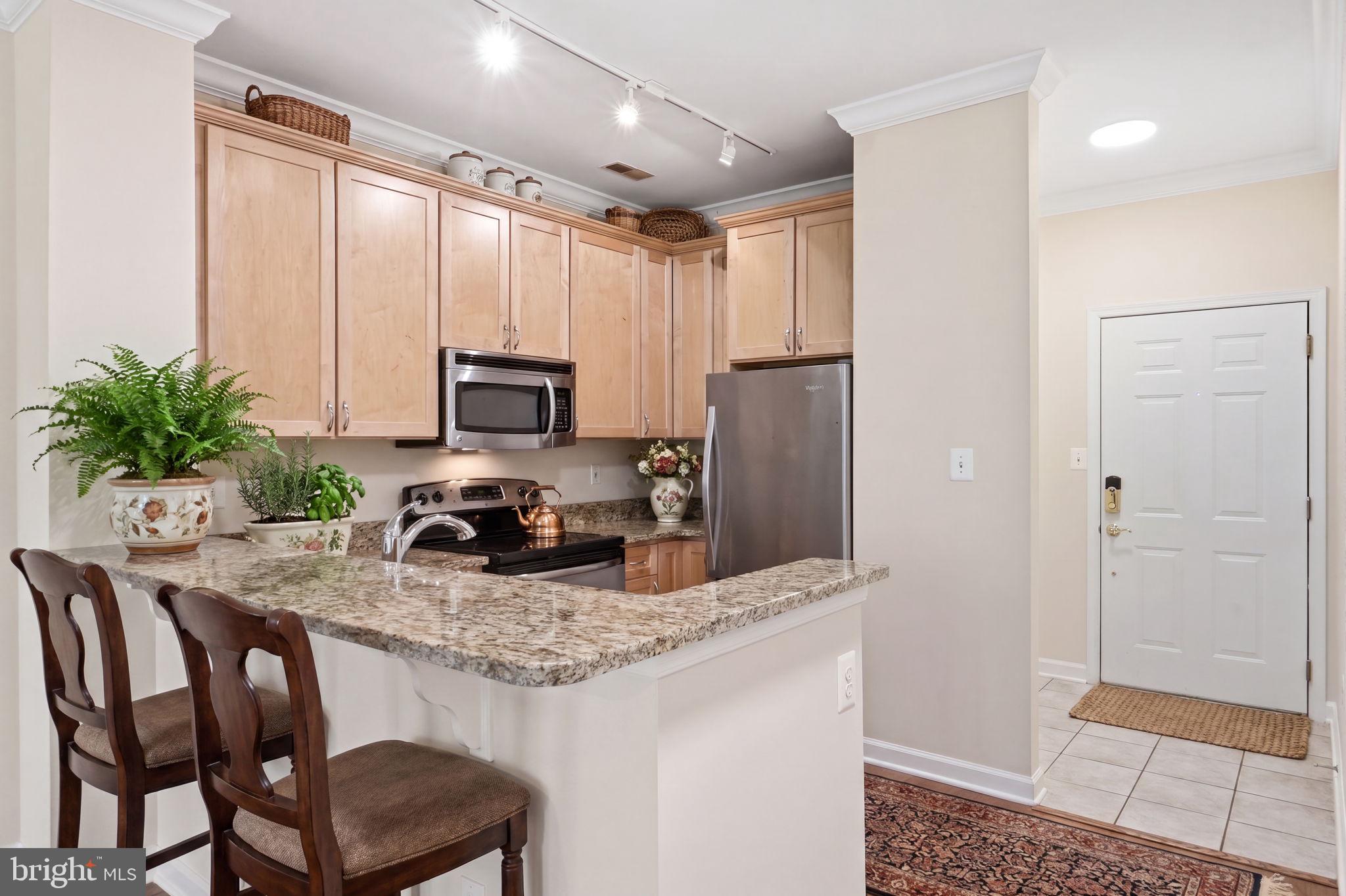 KING FARM VILLAGE CENTER - Residential