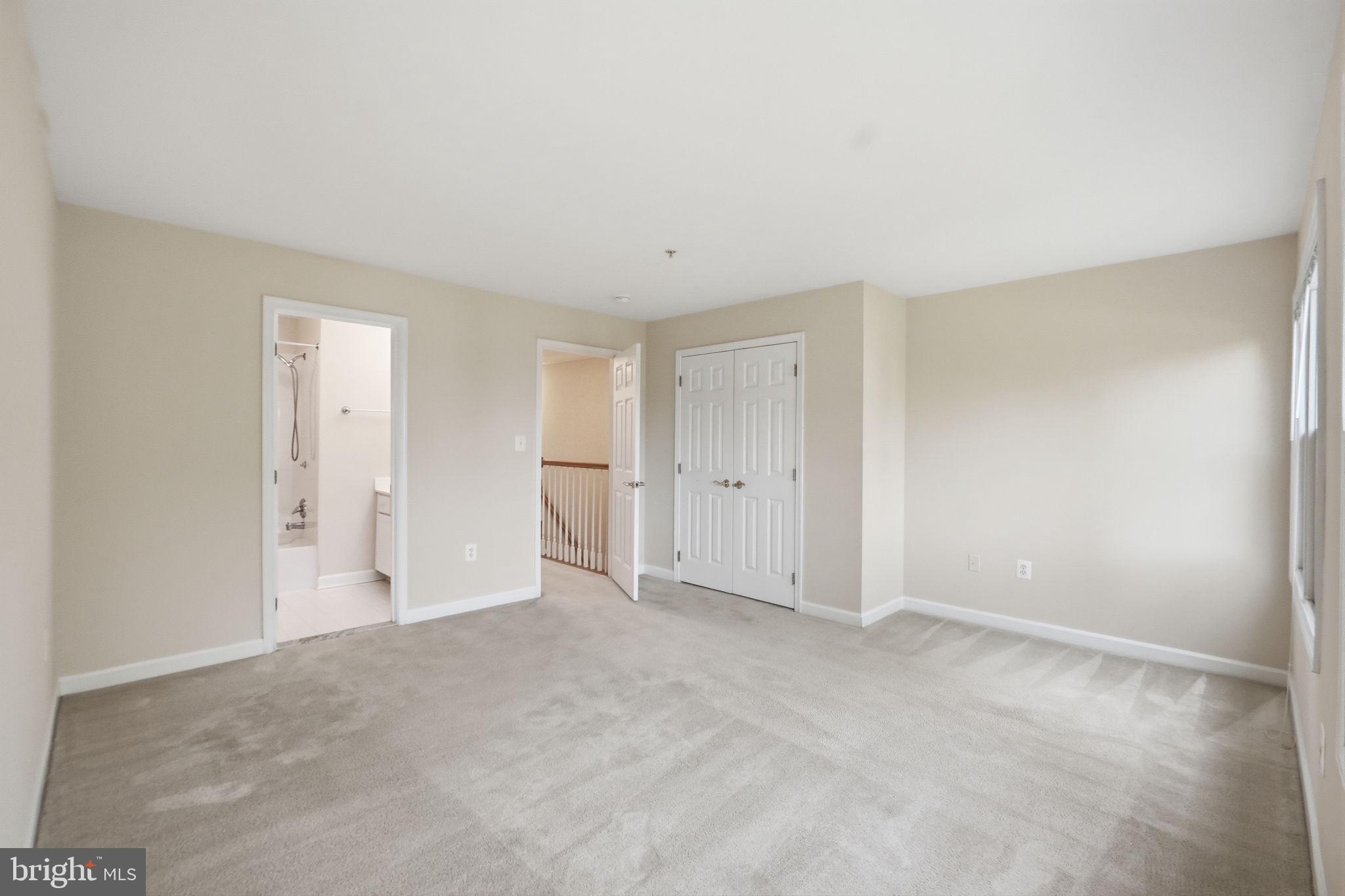 KING FARM VILLAGE CENTER - Residential