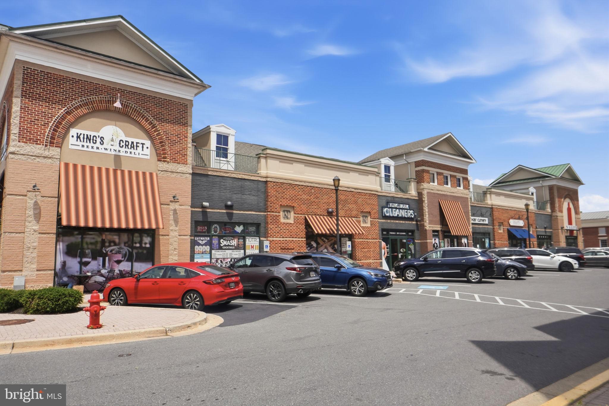 KING FARM VILLAGE CENTER - Residential