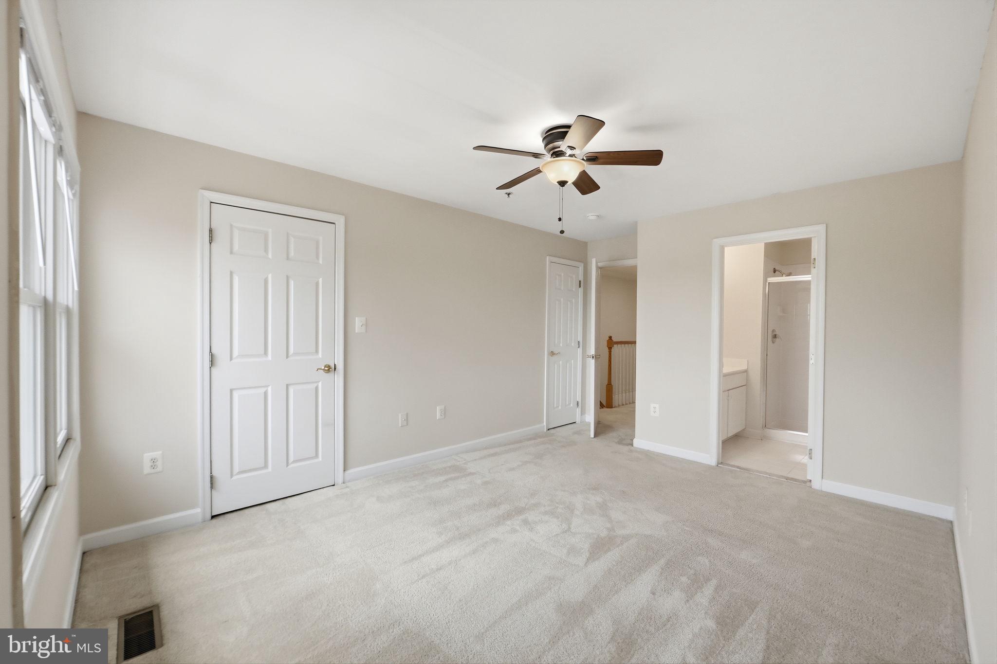 KING FARM VILLAGE CENTER - Residential