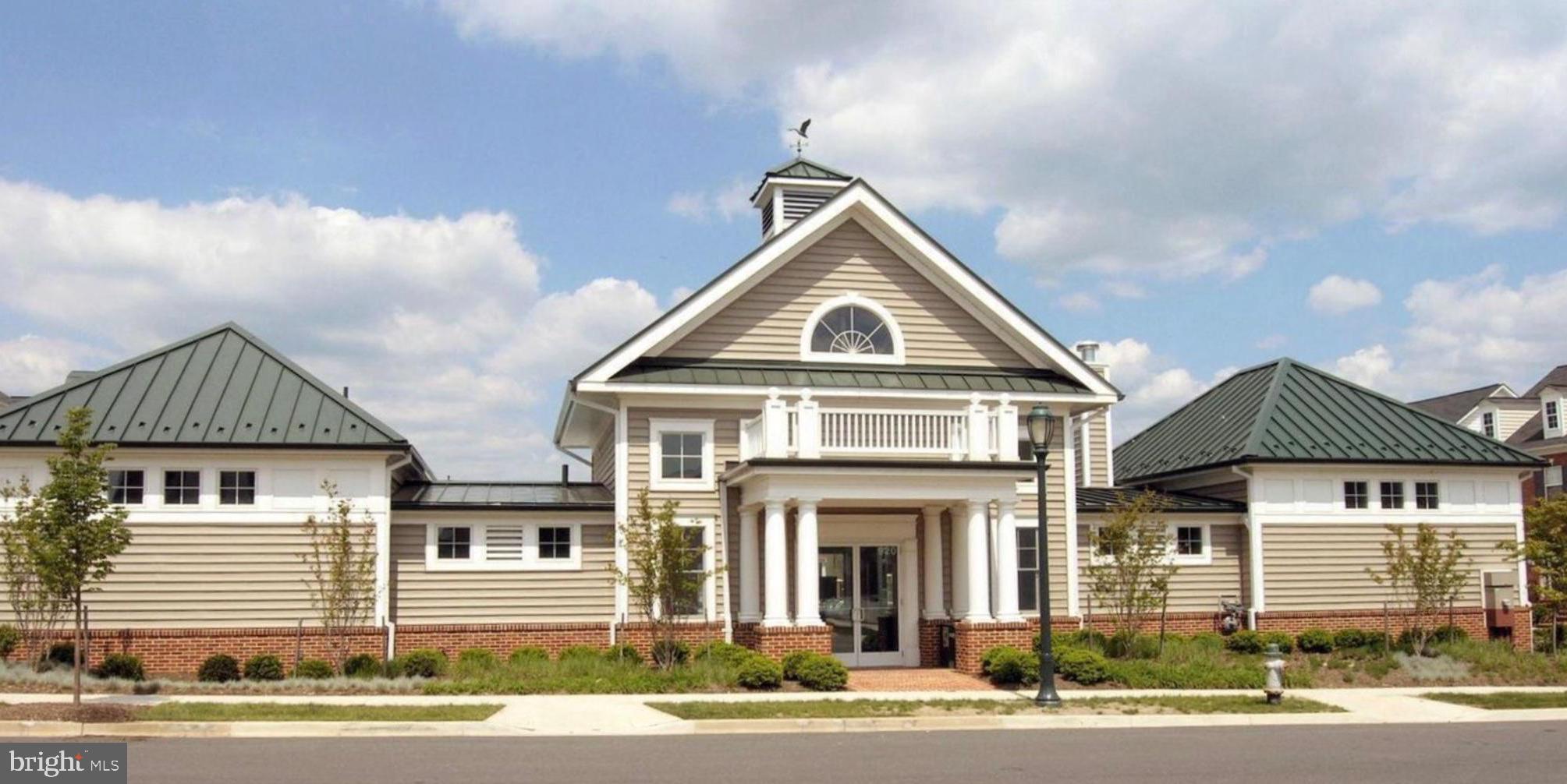 KING FARM VILLAGE CENTER - Residential