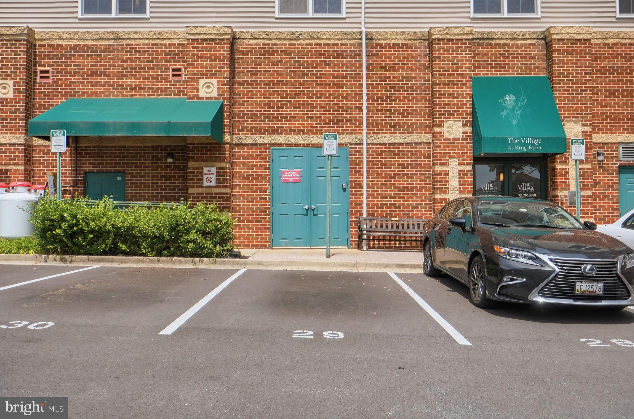 KING FARM VILLAGE CENTER - Residential