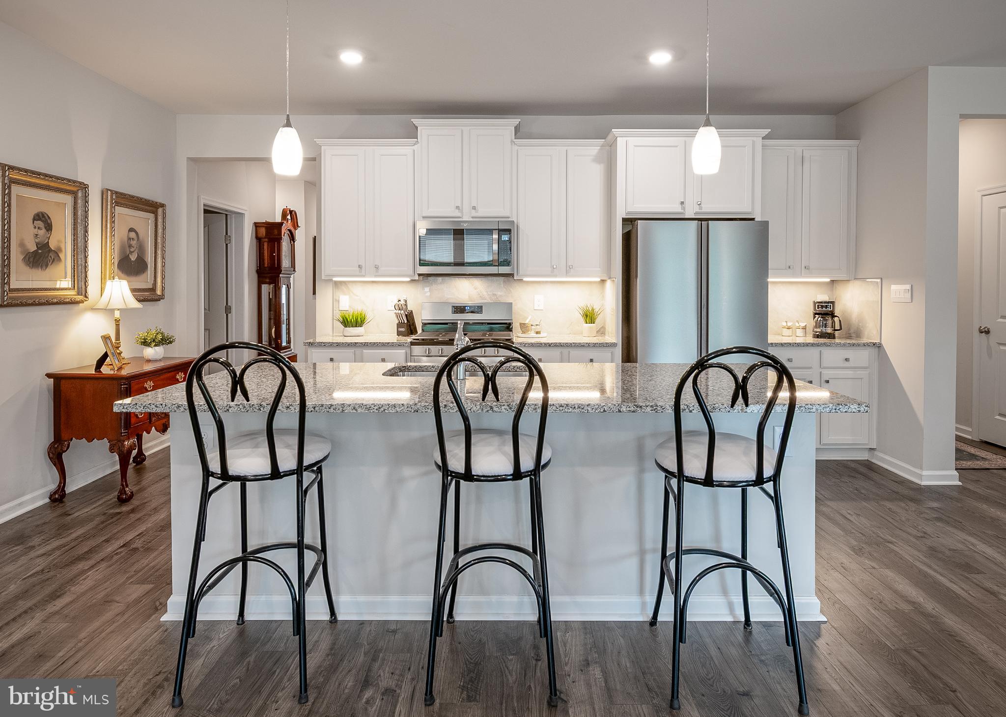 POTTSGROVE HUNT - Residential