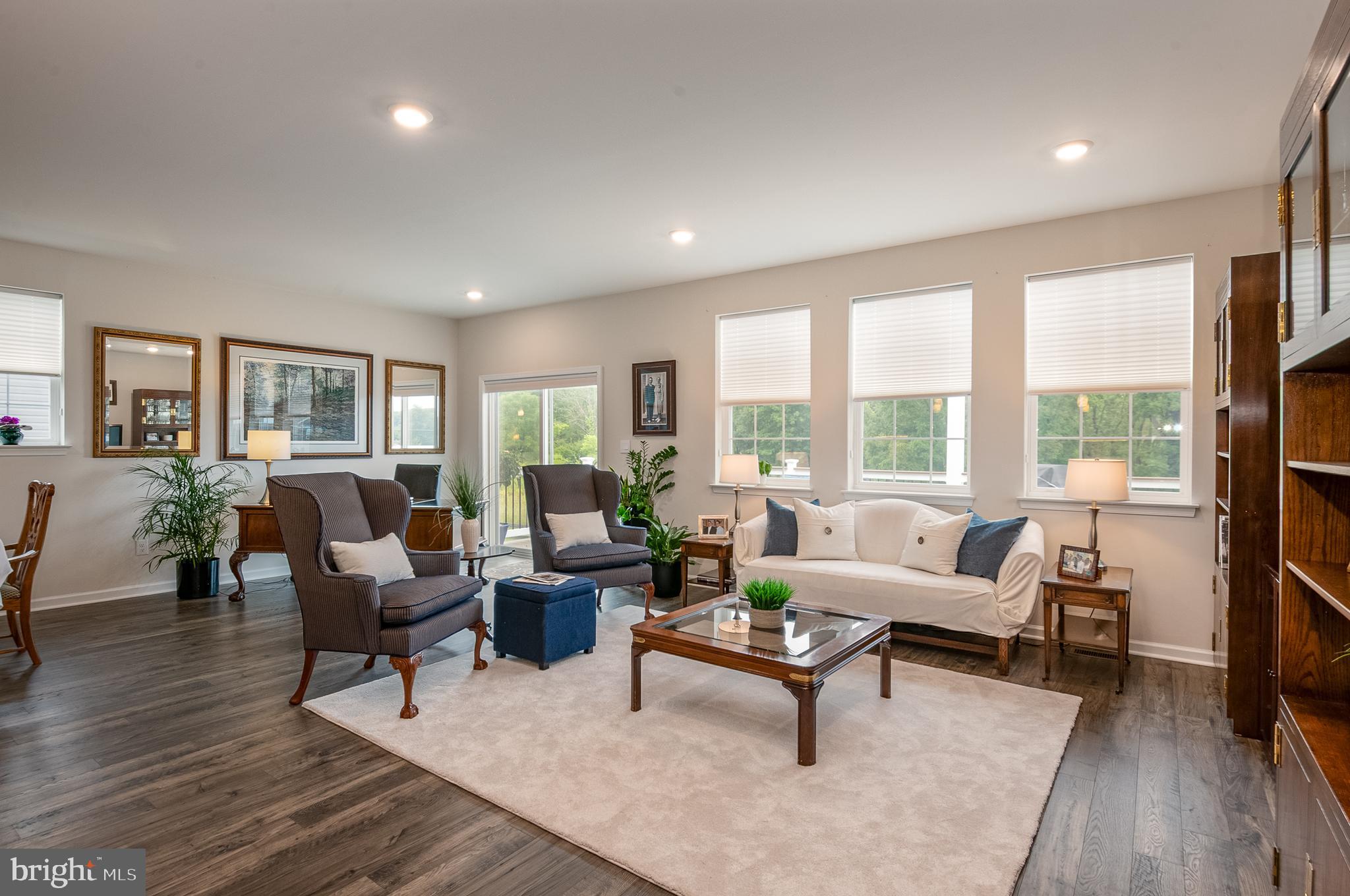 POTTSGROVE HUNT - Residential
