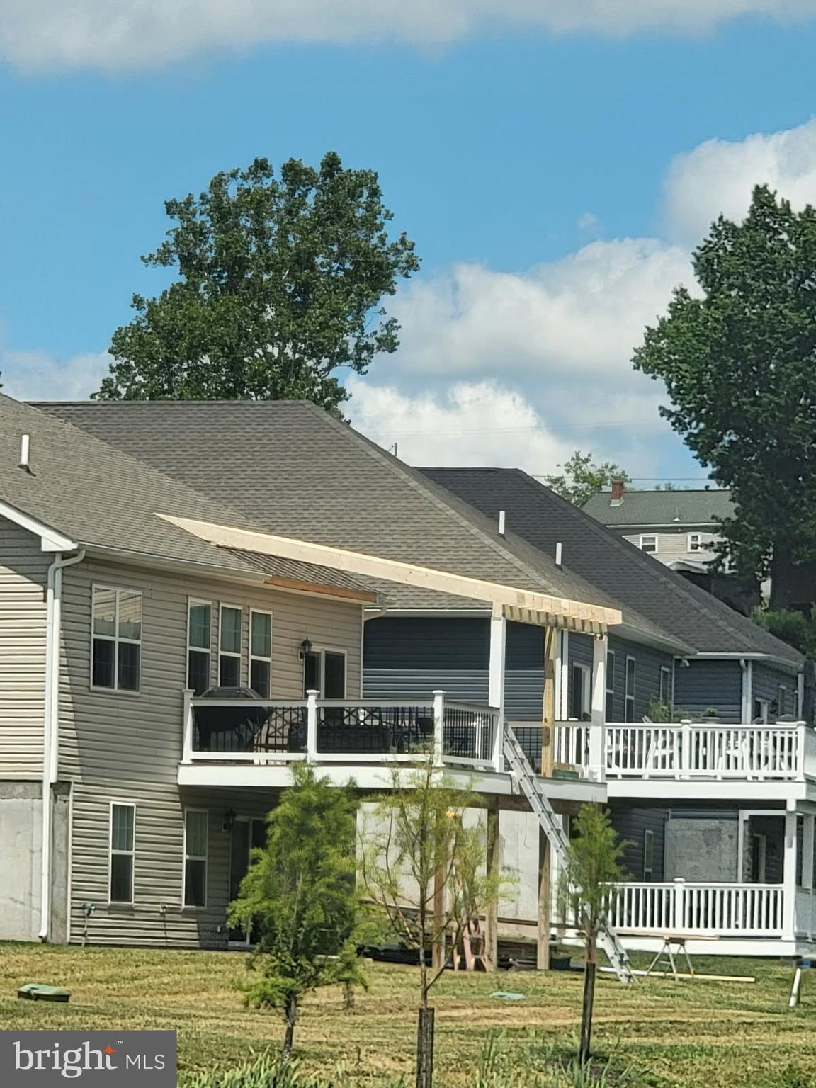 POTTSGROVE HUNT - Residential