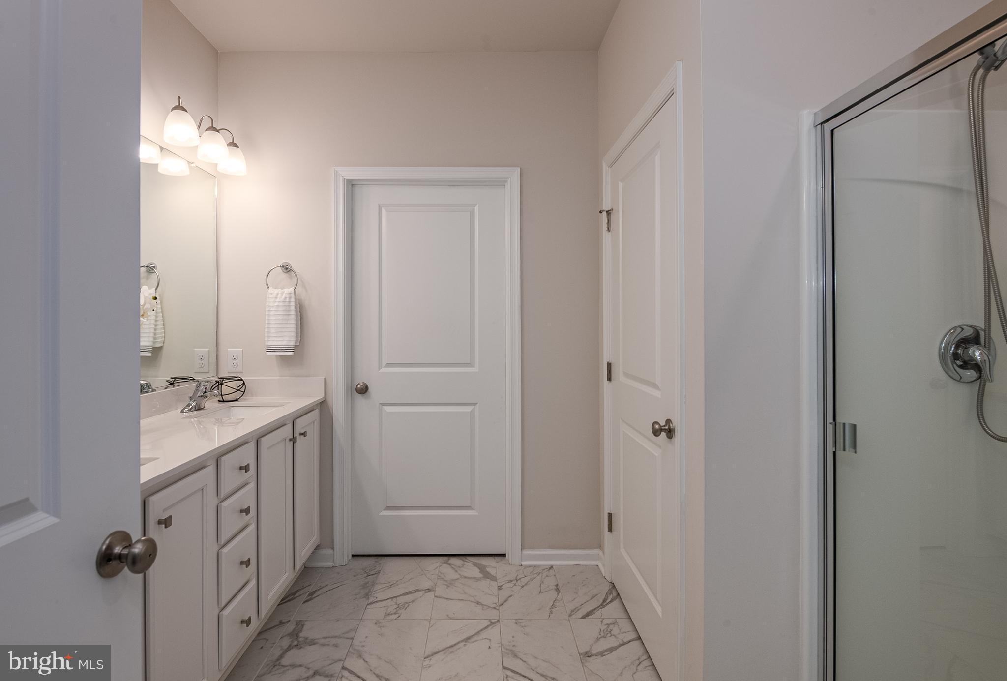 POTTSGROVE HUNT - Residential