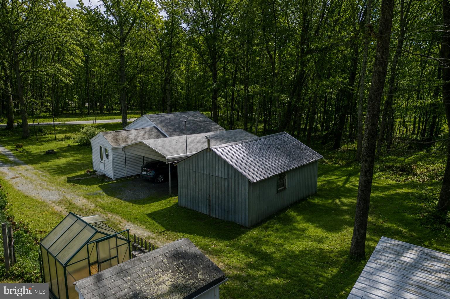 SHEPPERDS GROVE - Residential