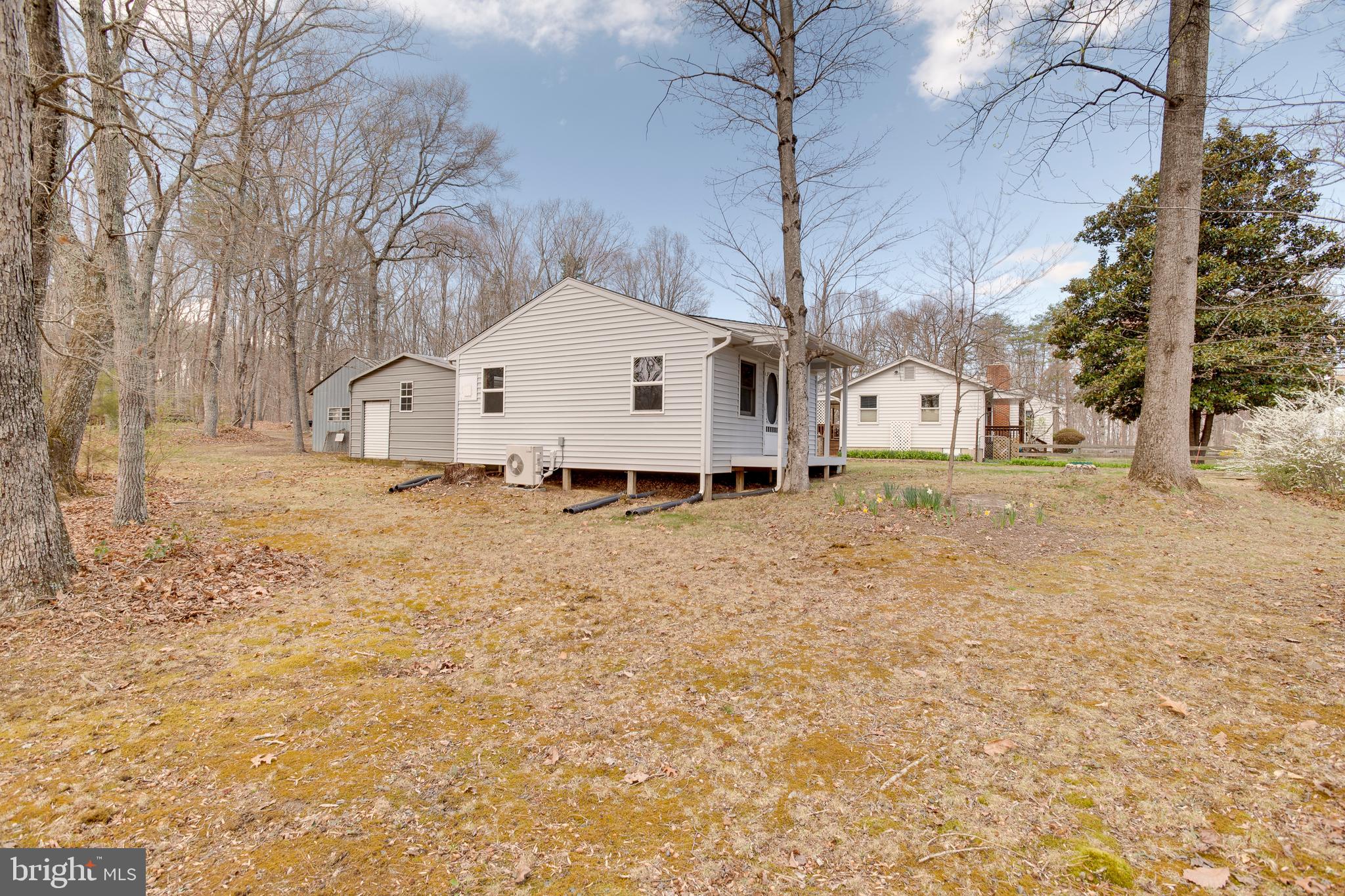 SHEPPERDS GROVE - Residential