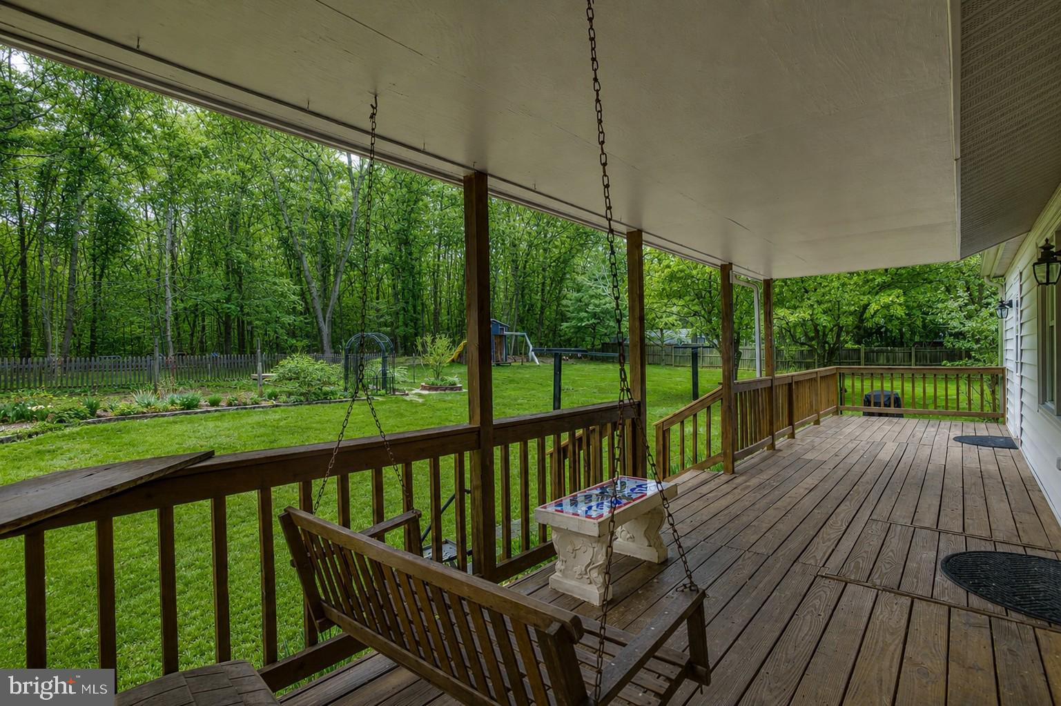 SHEPPERDS GROVE - Residential